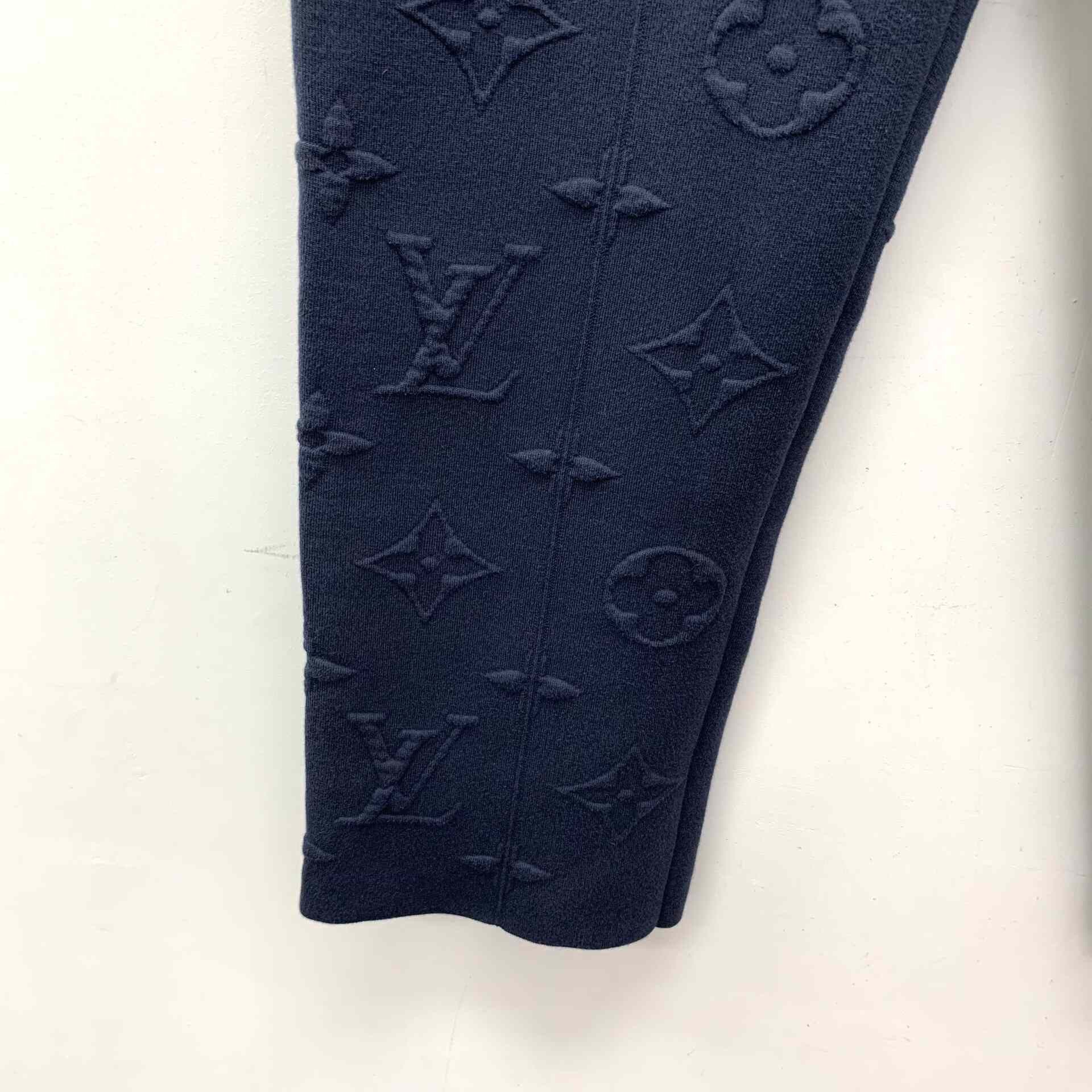 Louis Vuitton Louis Vuitton 24 All-Over Logo Drawstring Sweatpants Size US 32 / EU 48 - 5 Thumbnail