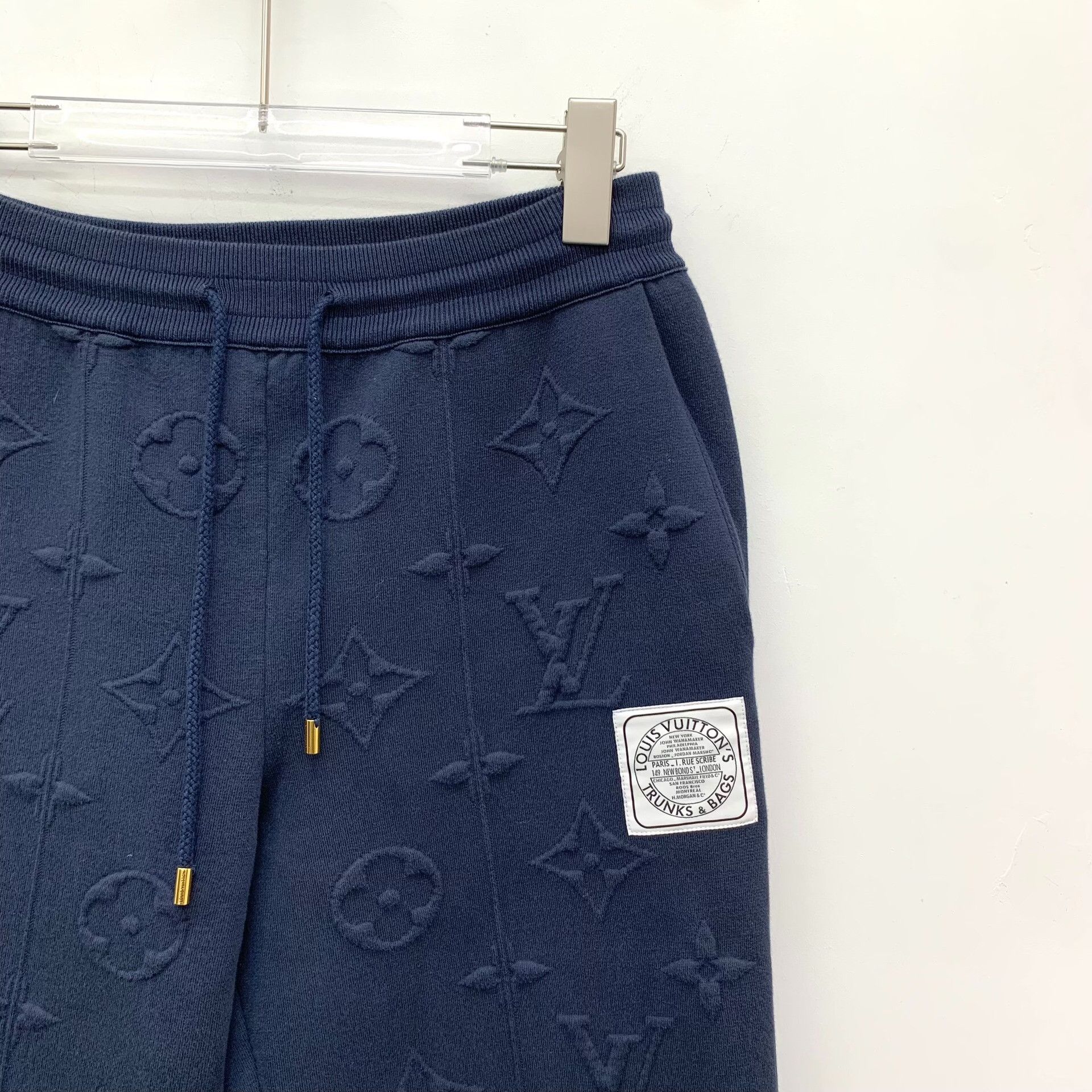Louis Vuitton Louis Vuitton 24 All-Over Logo Drawstring Sweatpants Size US 32 / EU 48 - 3 Thumbnail