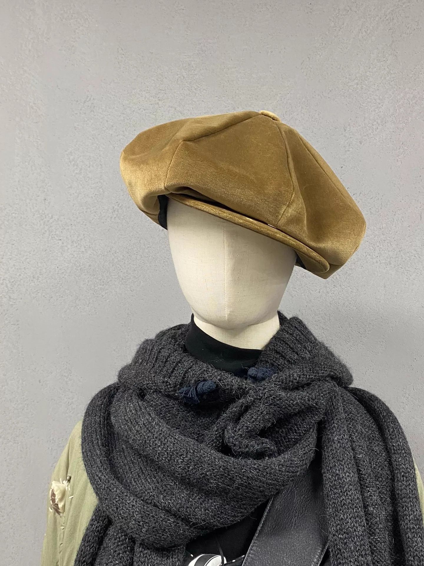 Number (N)ine Beige Octagonal Newsboy Cap Size ONE SIZE - 7 Thumbnail