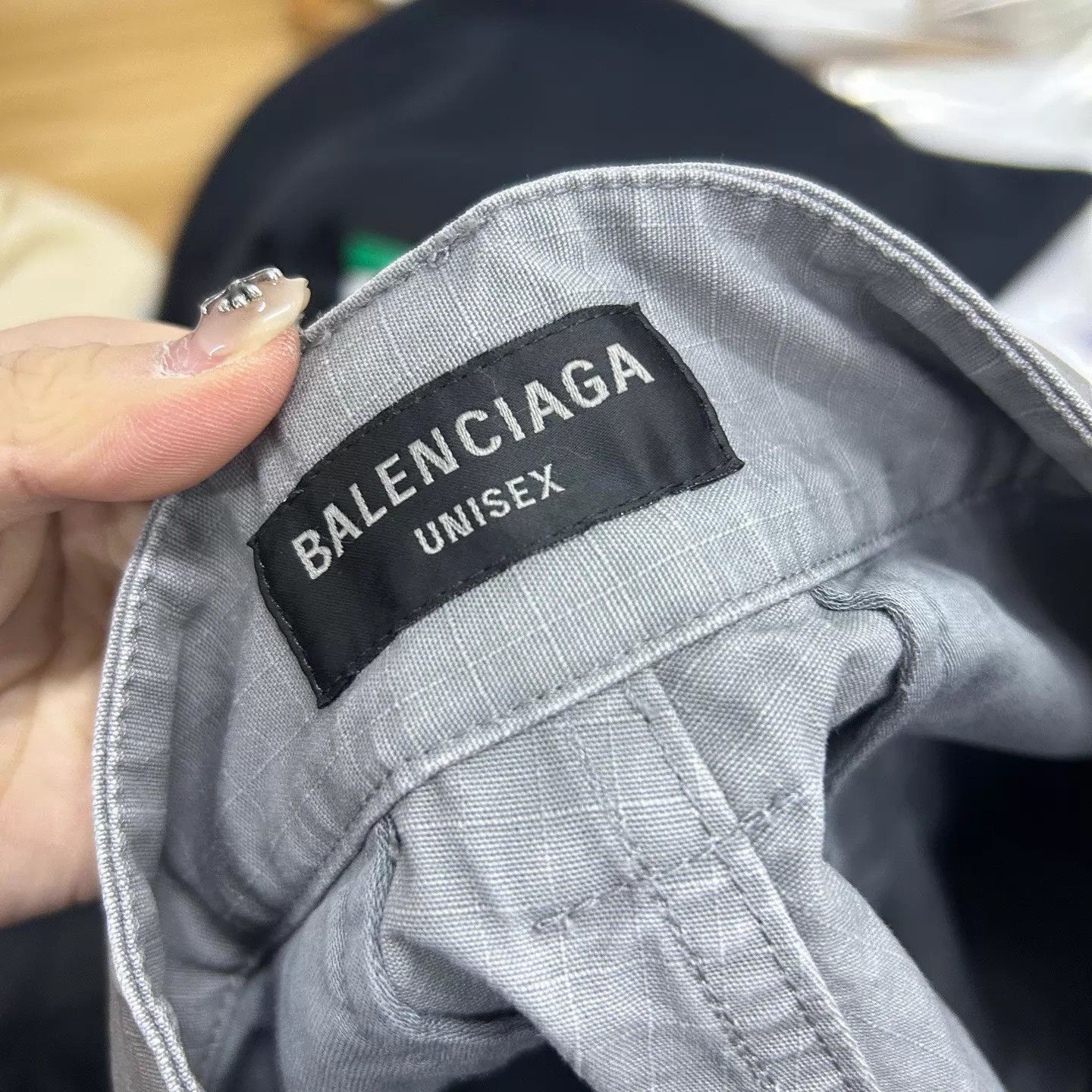Balenciaga Gray Cargo Shorts with Multiple Utility Pockets Size US 32 / EU 48 - 3 Thumbnail