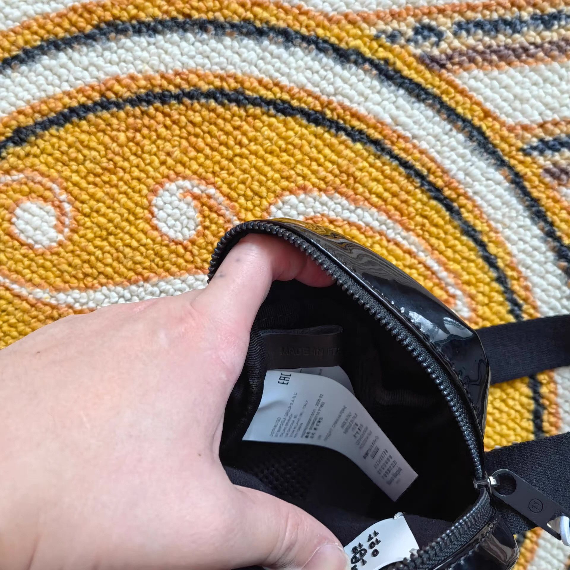 Maison Margiela Black Shiny Crossbody Mini Bag Size ONE SIZE - 3 Thumbnail