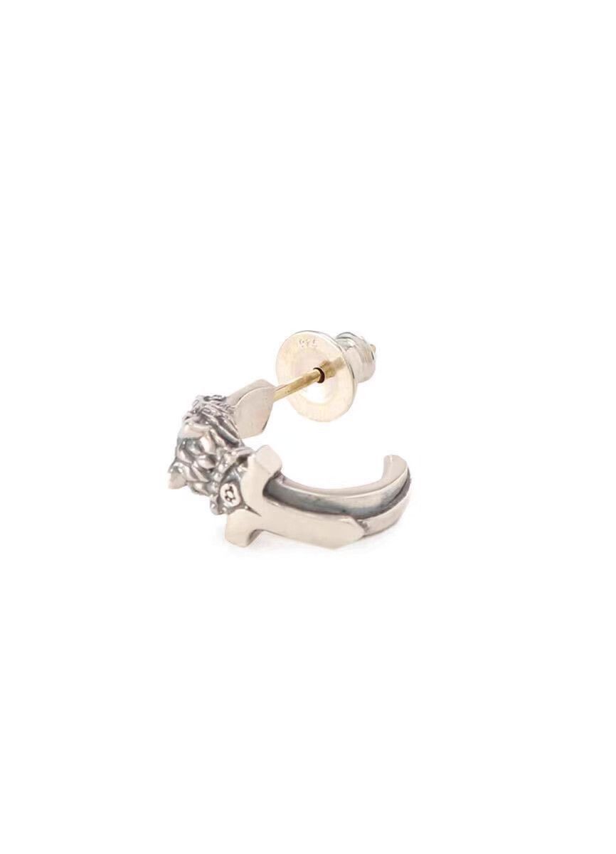 Yohji Yamamoto Silver Decorative Ring with Intricate Detailing Size ONE SIZE - 4 Thumbnail