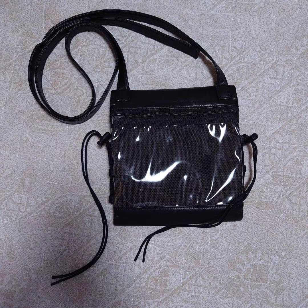 Yohji Yamamoto Black Leather Crossbody Bag with Adjustable Strap Size ONE SIZE - 2 Thumbnail