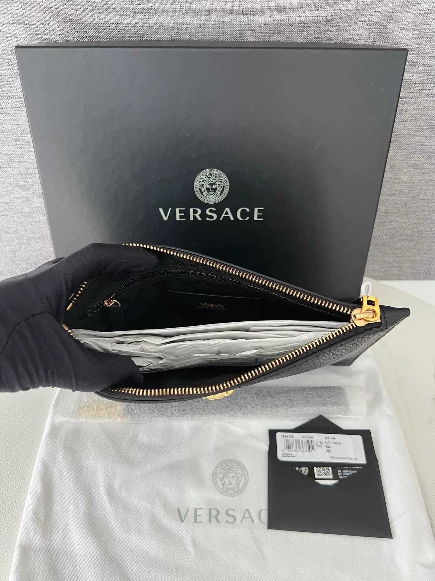 Versace Versace Medusa Gold Head Black Leather Clutch Size ONE SIZE - 7 Thumbnail