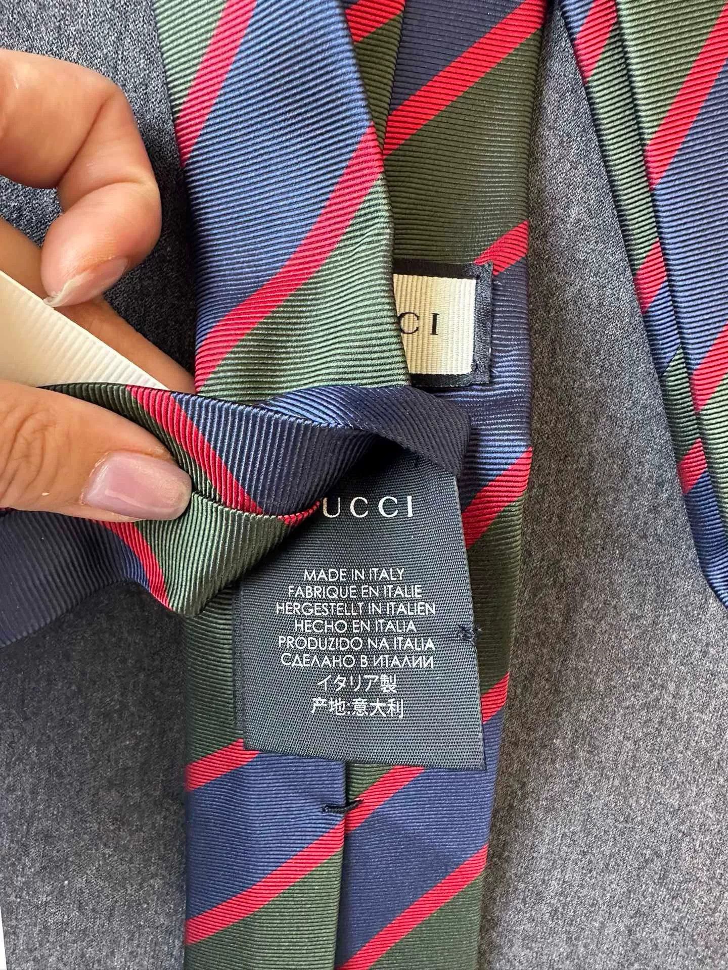 Gucci Gucci Red Green Stripe Silk Tie Size ONE SIZE - 6 Thumbnail