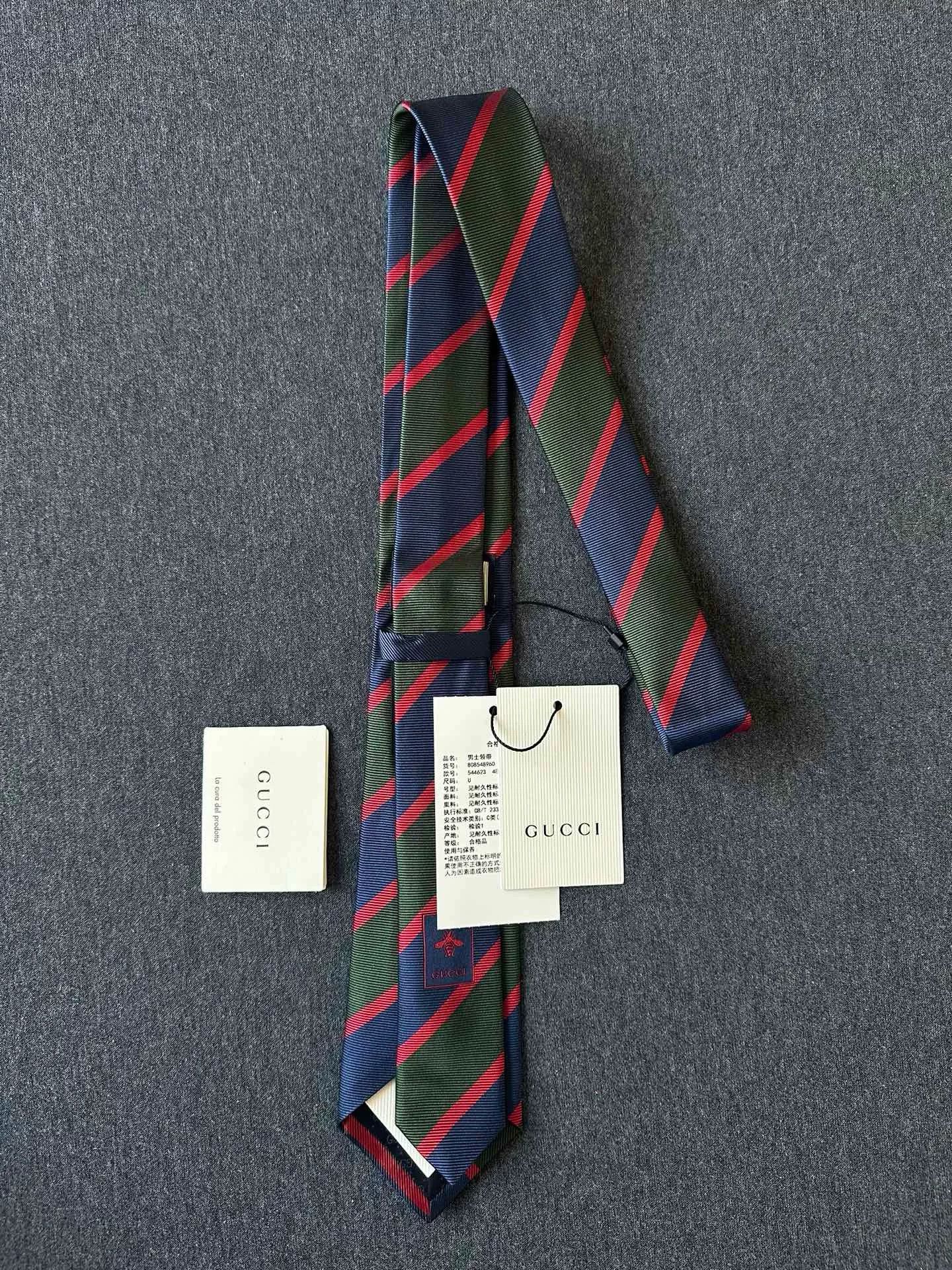 Gucci Gucci Red Green Stripe Silk Tie Size ONE SIZE - 3 Thumbnail