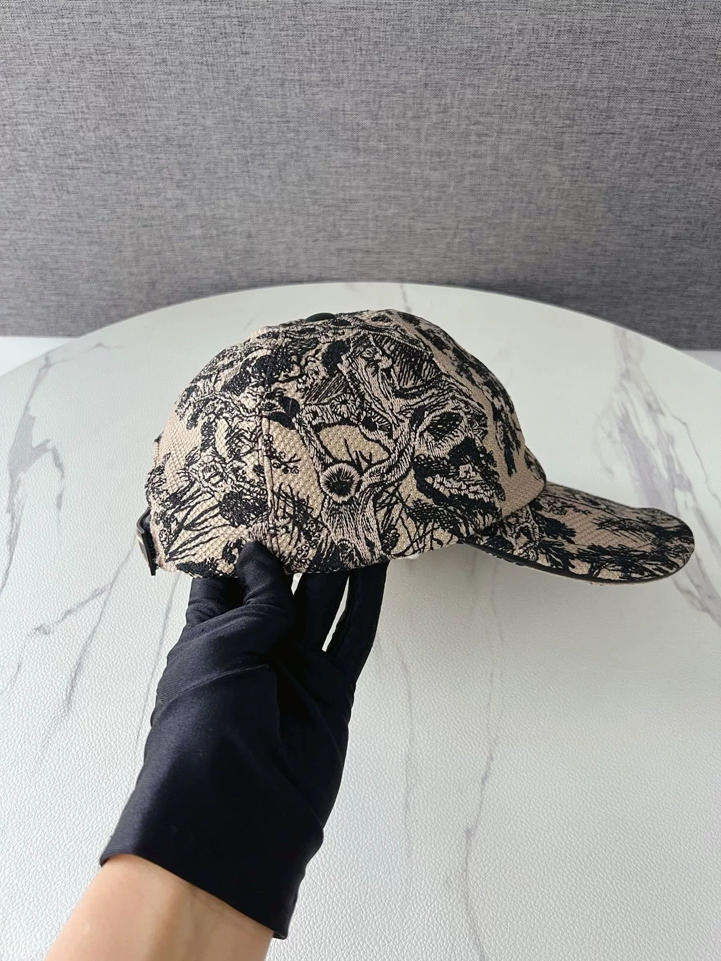 Dior Dior Zoo Embroidery Floral Baseball Cap Size ONE SIZE - 2 Thumbnail