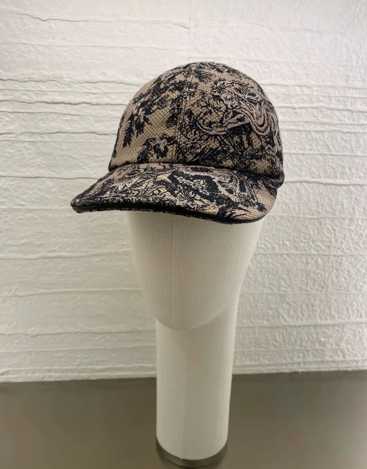 Dior Dior Zoo Embroidery Floral Baseball Cap Size ONE SIZE - 7 Thumbnail