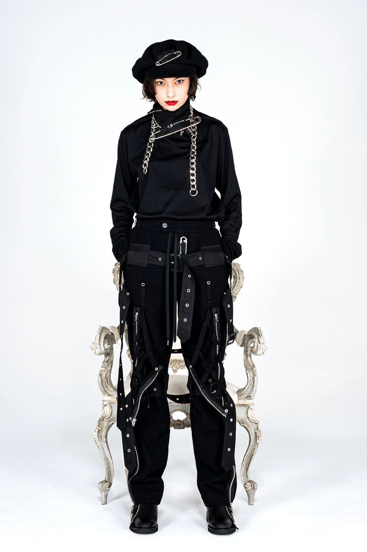 Takahiromiyashita The Soloist. Silver Chain Link Pin with Black Accent Size ONE SIZE - 8 Thumbnail