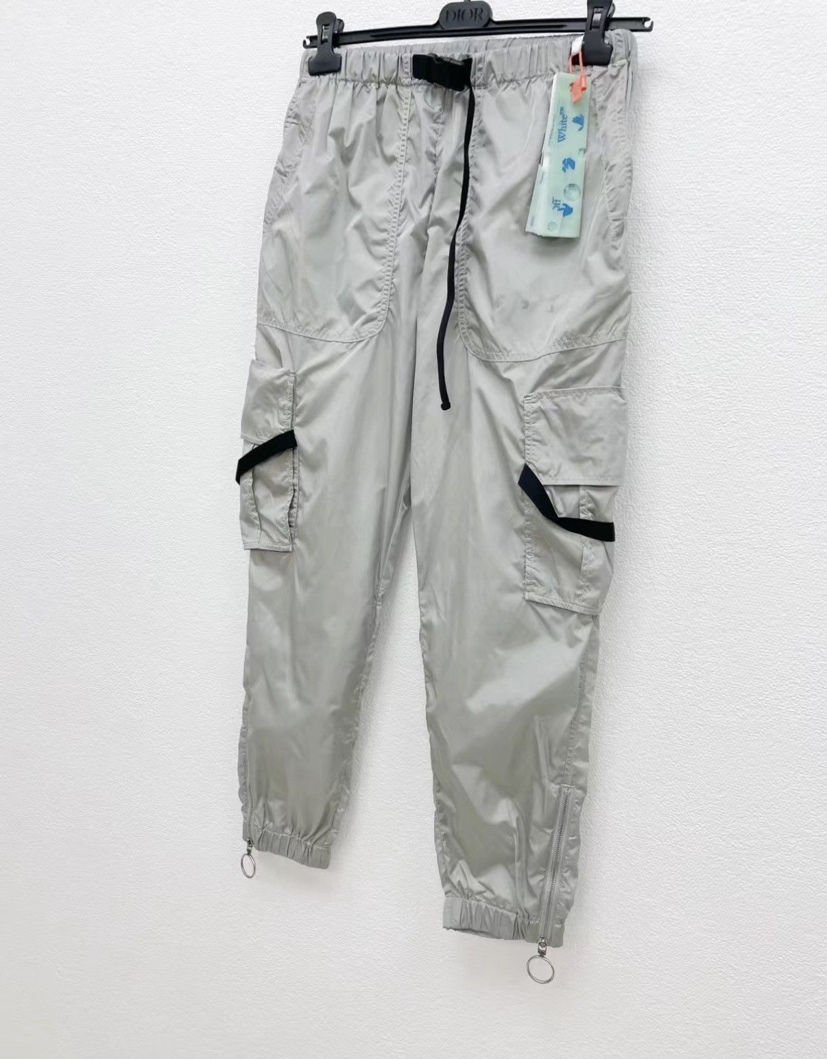 Off-White Gray Cargo Pants with Utility Pockets Size US 32 / EU 48 - 2 Thumbnail