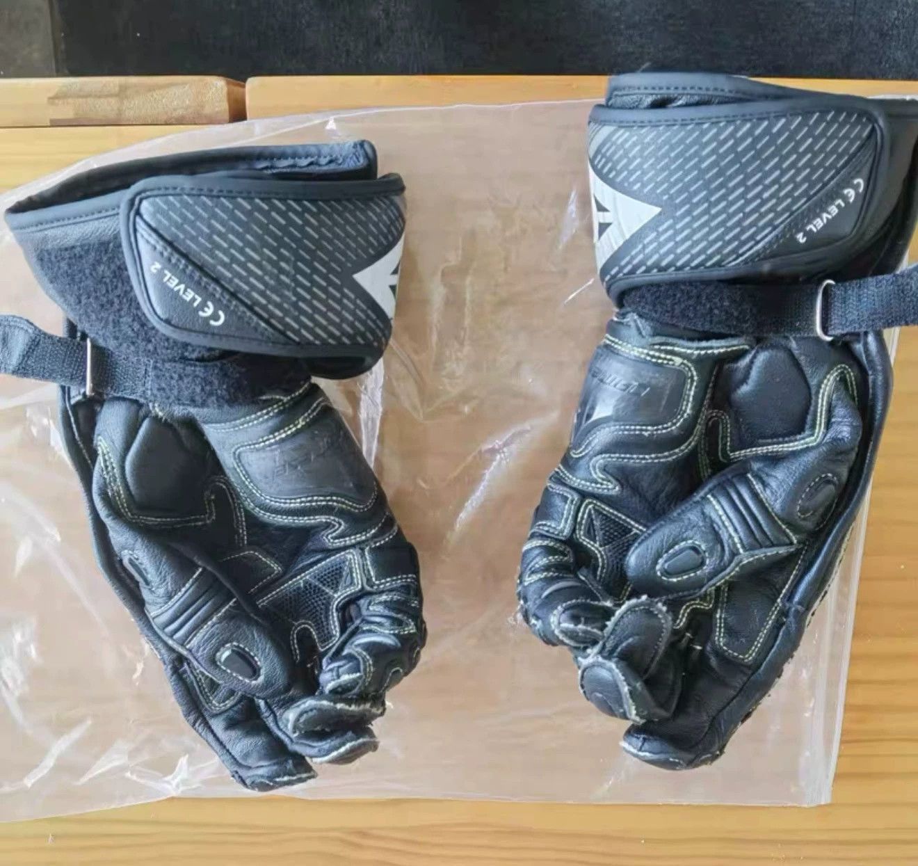 Dainese Black Leather Protective Gloves with Armor Size ONE SIZE - 3 Thumbnail