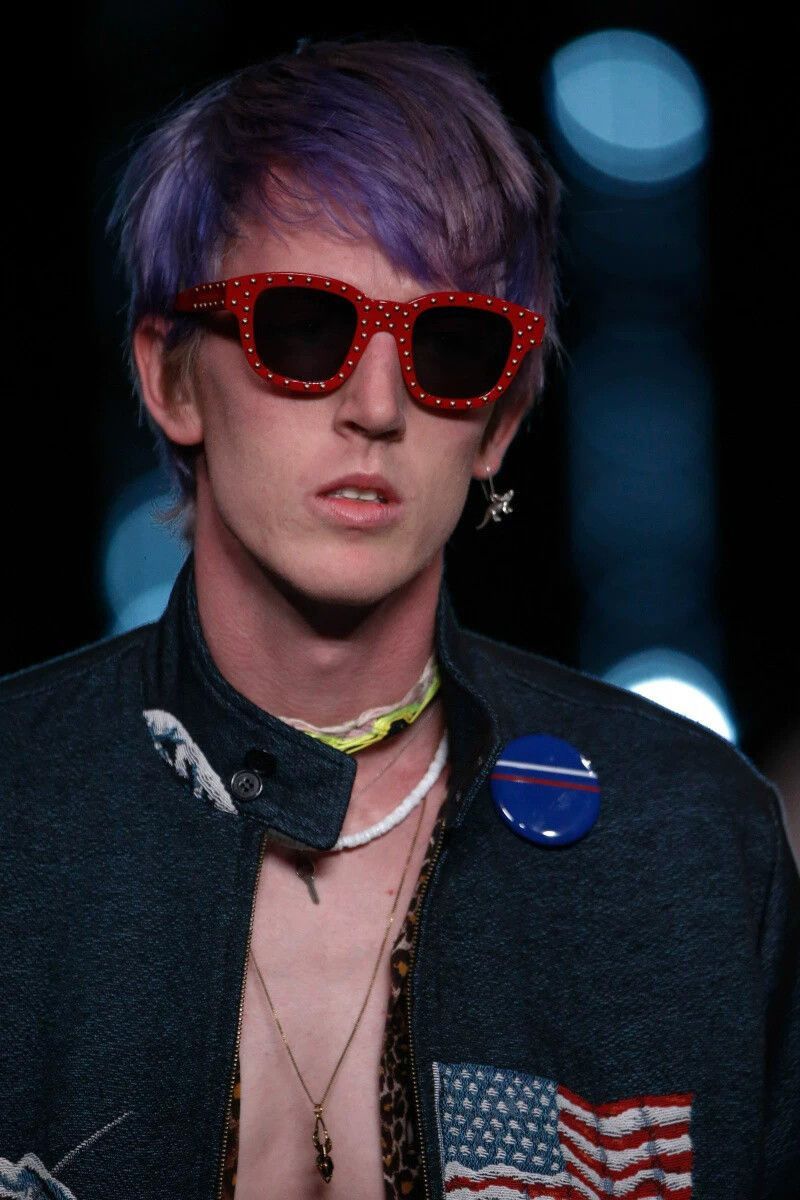Saint Laurent Paris Red Studded Square Sunglasses Size ONE SIZE - 2 Thumbnail