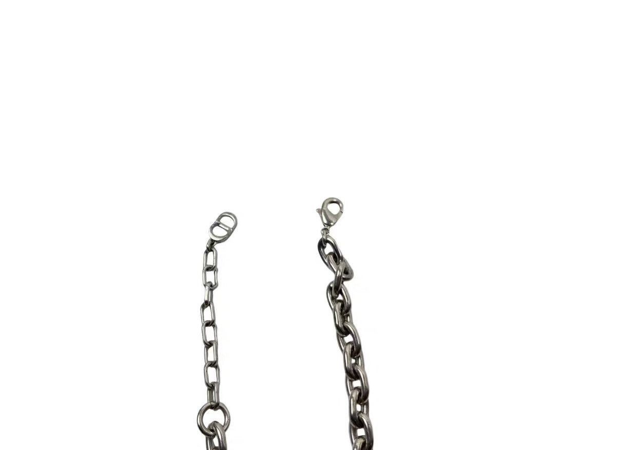Dior Silver Chain Bracelet with Circular Charm Size ONE SIZE - 5 Thumbnail