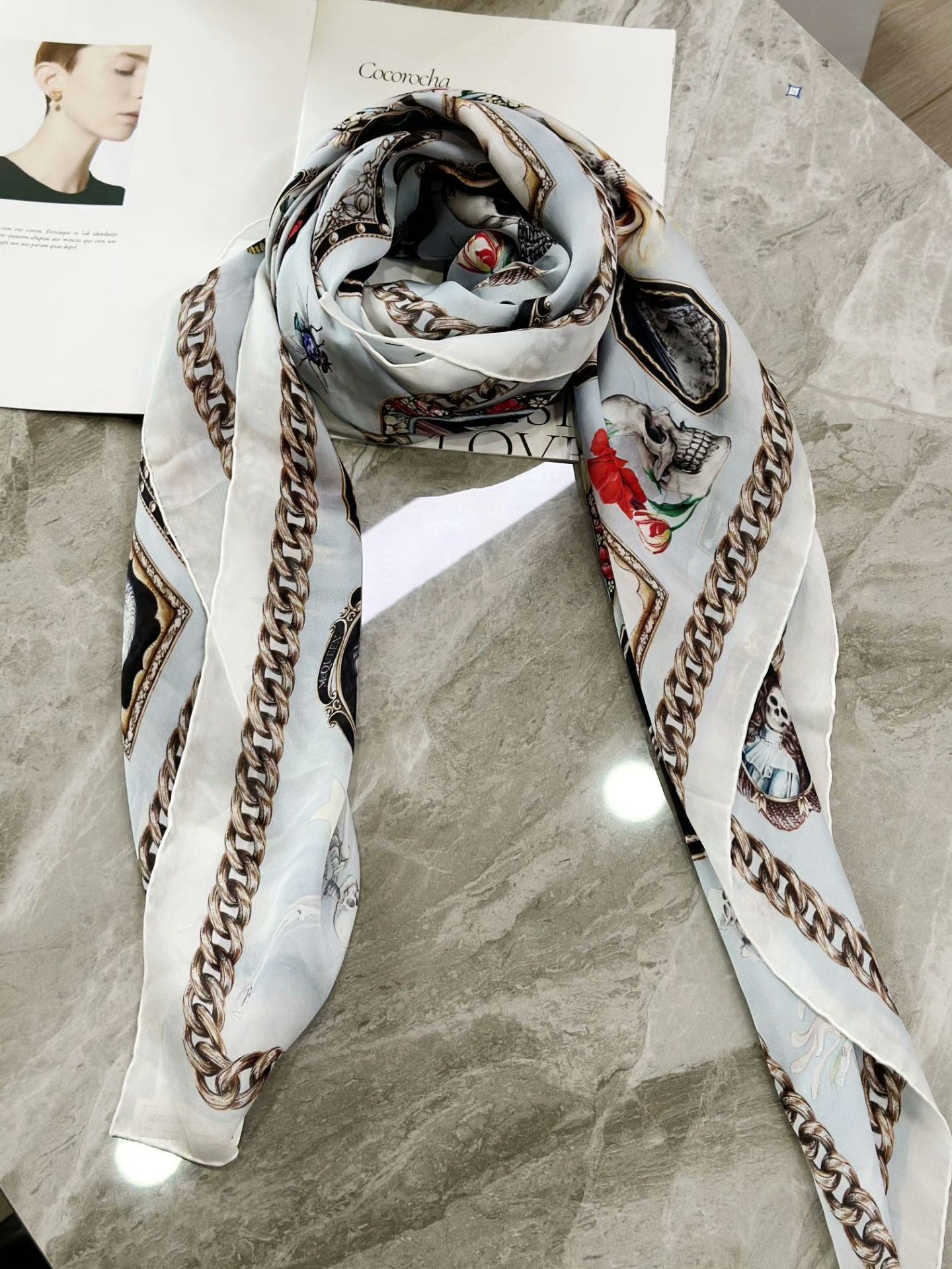 Alexander McQueen Alexander McQueen Skull Print Scarf Size ONE SIZE - 3 Thumbnail