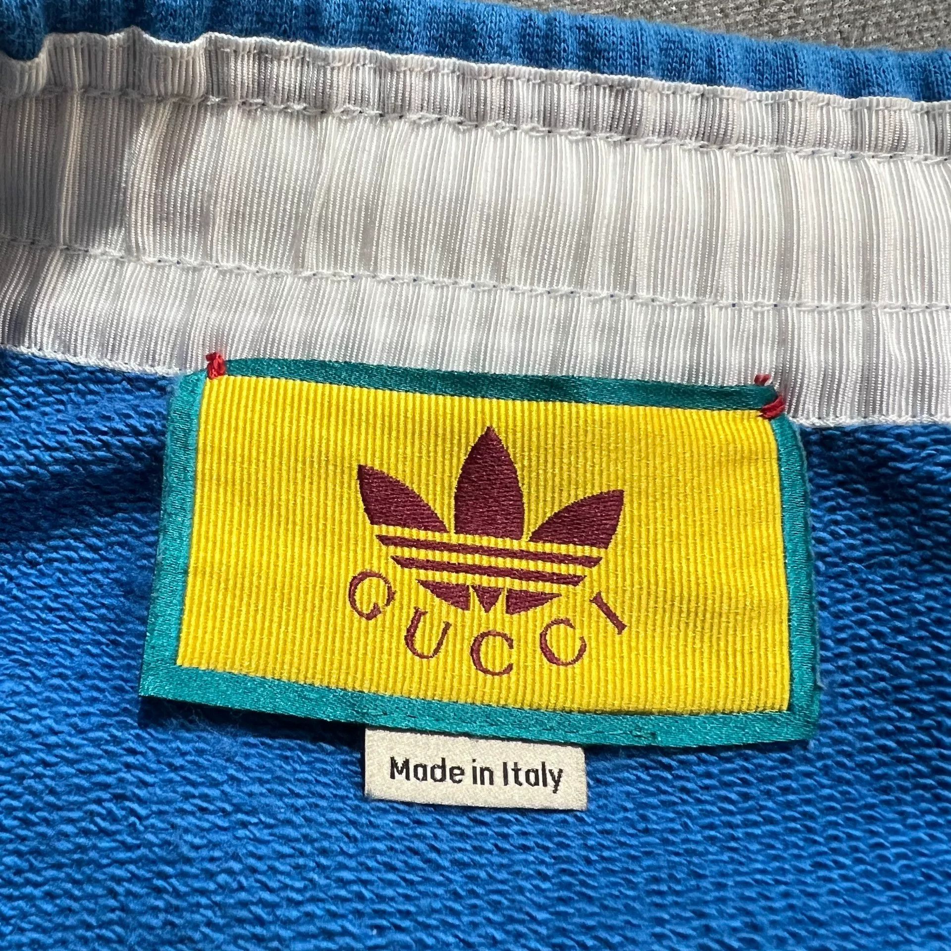 Gucci Gucci x Adidas Blue Stripe Logo Shorts Size US 32 / EU 48 - 4 Thumbnail