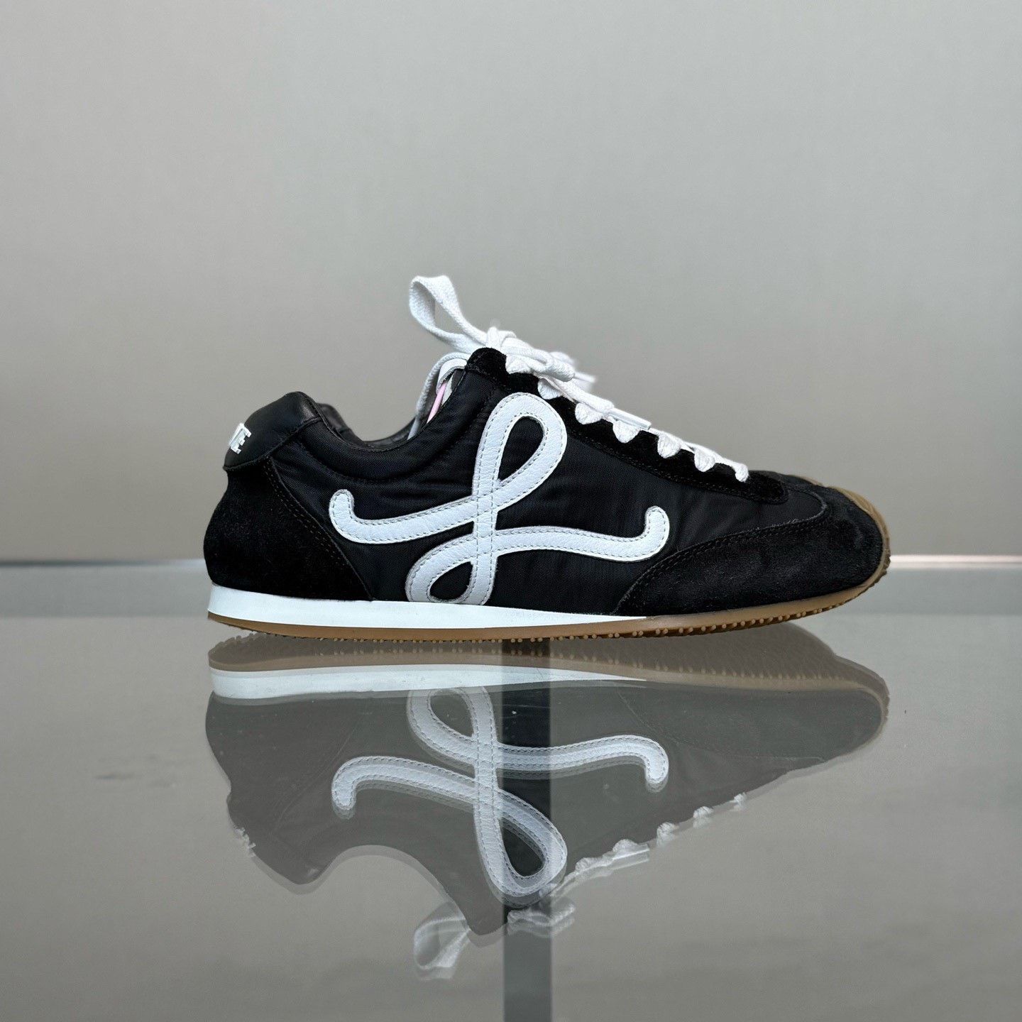 Loewe Loewe Ballet Runner 2.0 Black Size US 6 / IT 36 - 3 Thumbnail