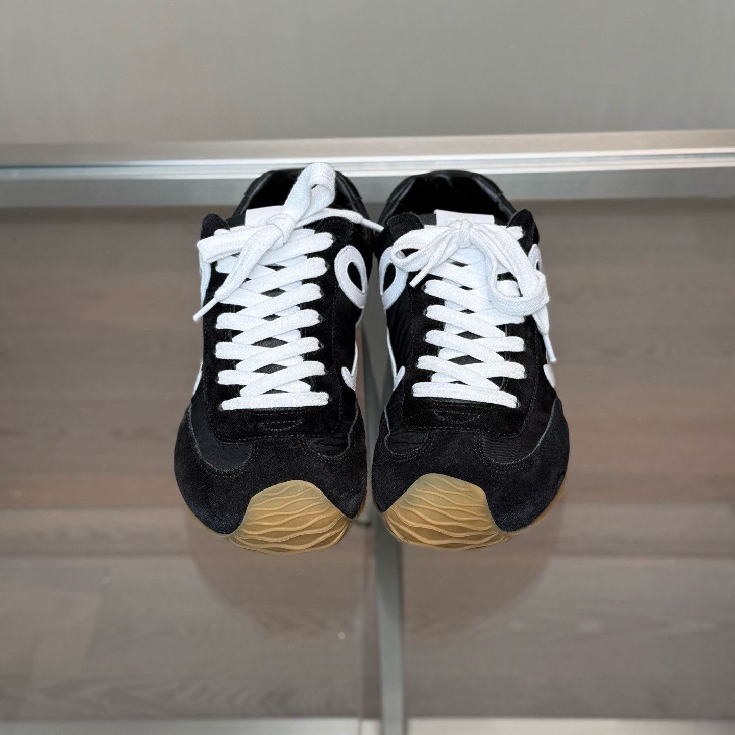 Loewe Loewe Ballet Runner 2.0 Black Size US 6 / IT 36 - 2 Thumbnail