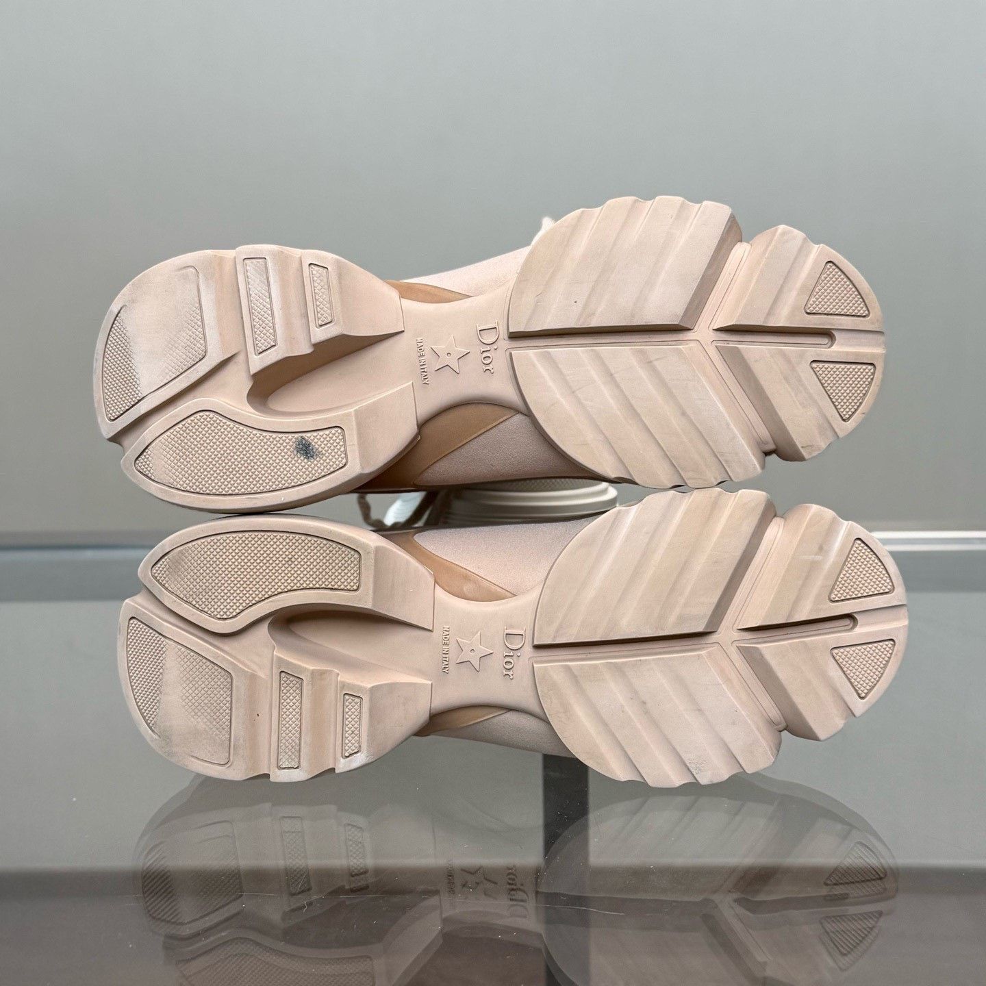 Dior Dior D-Connect Beige Dad Sneakers Size US 7 / IT 37 - 7 Thumbnail