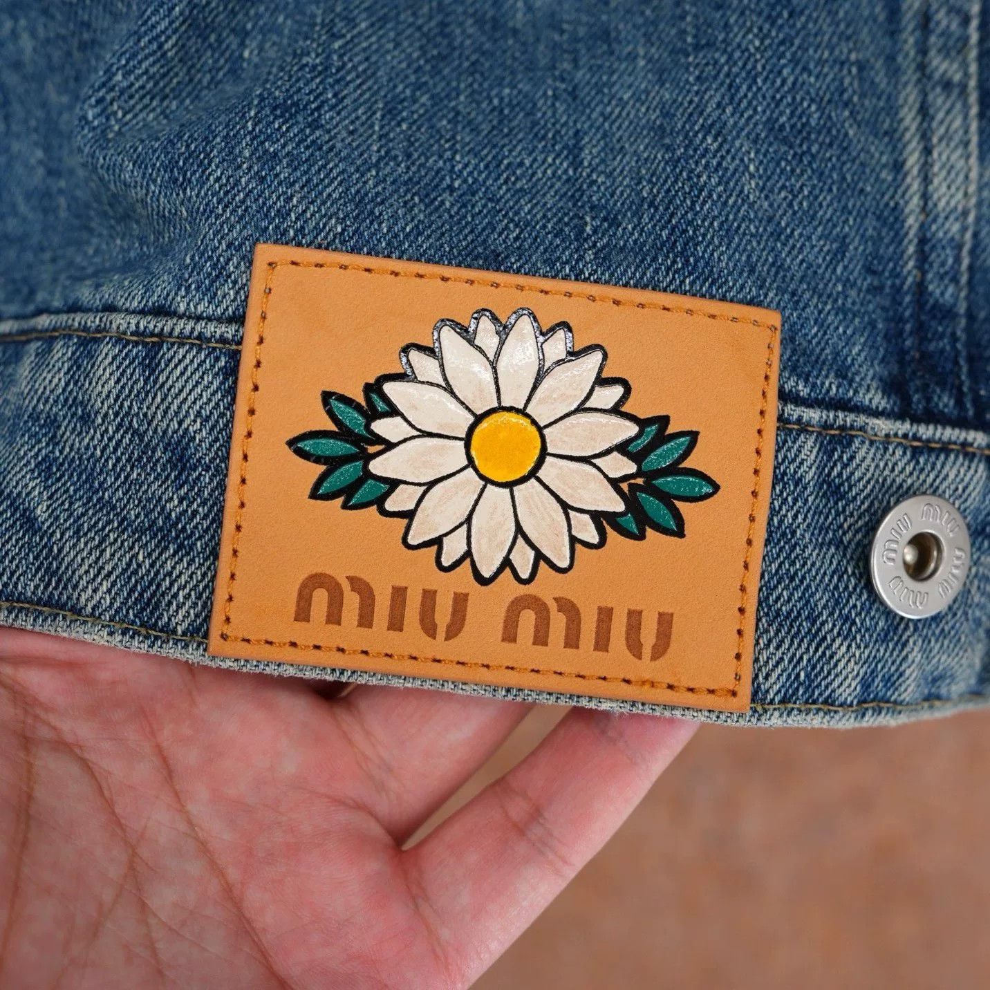 Miu Miu Miumiu Denim Jacket with Removable Lace Collar Size XS / US 0-2 / IT 36-38 - 4 Thumbnail