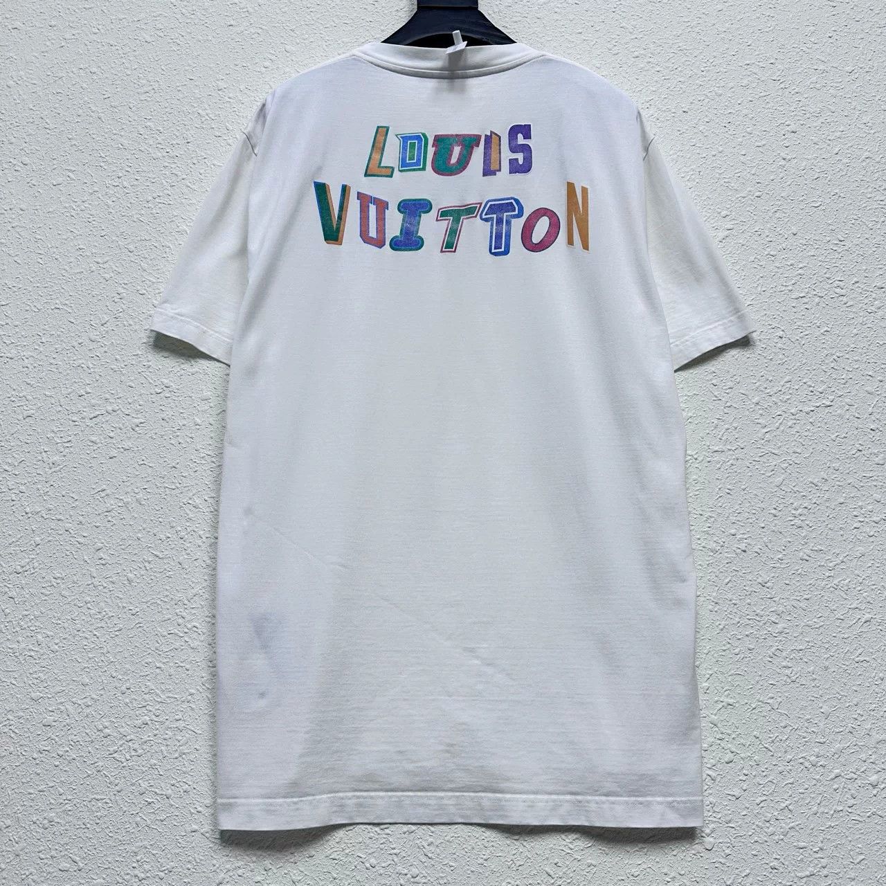 Louis Vuitton Louis Vuitton LV NBA Candy Logo T-shirt Size US L / EU 52-54 / 3 - 2 Thumbnail