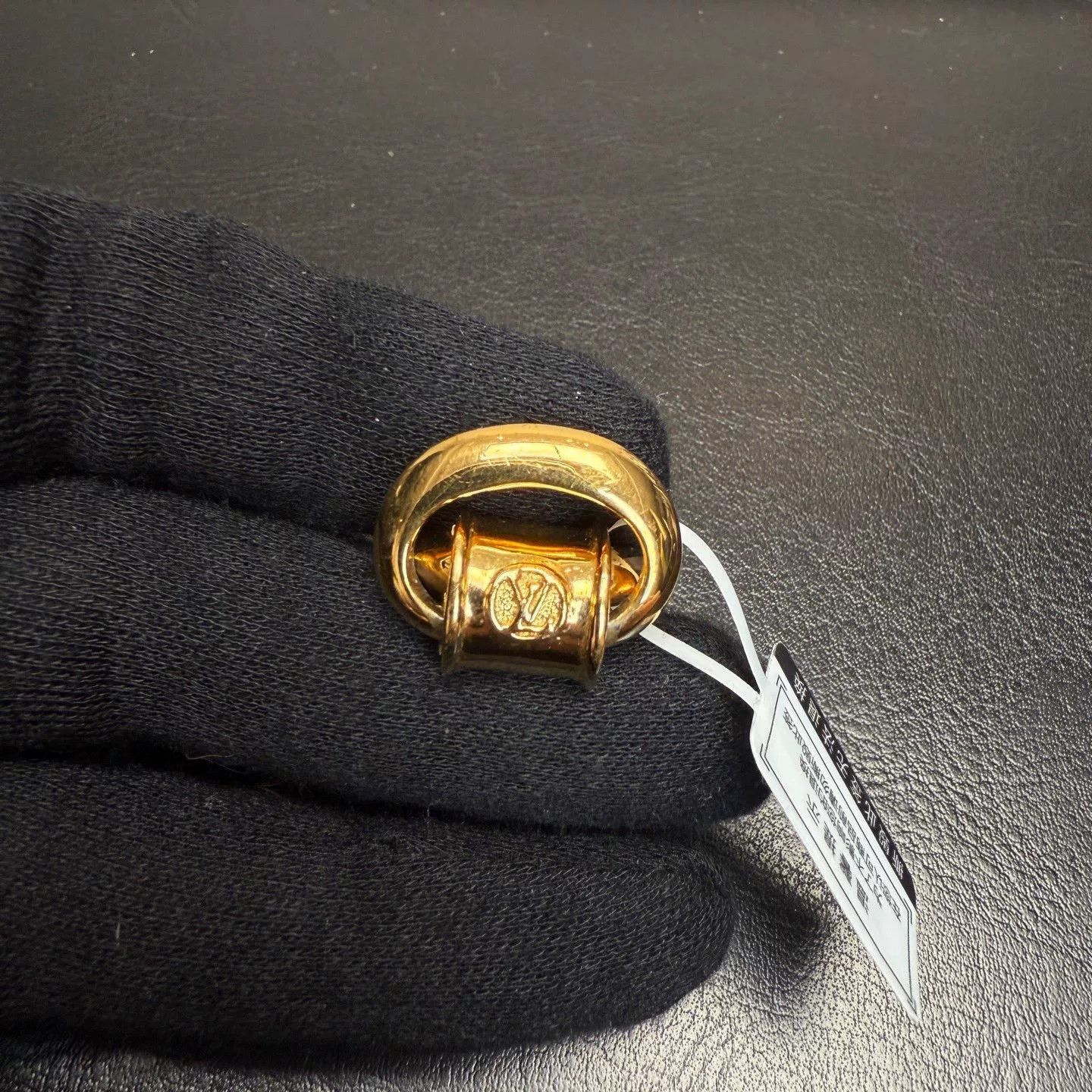 Louis Vuitton Louis Vuitton LV Double Ring Size ONE SIZE - 2 Thumbnail