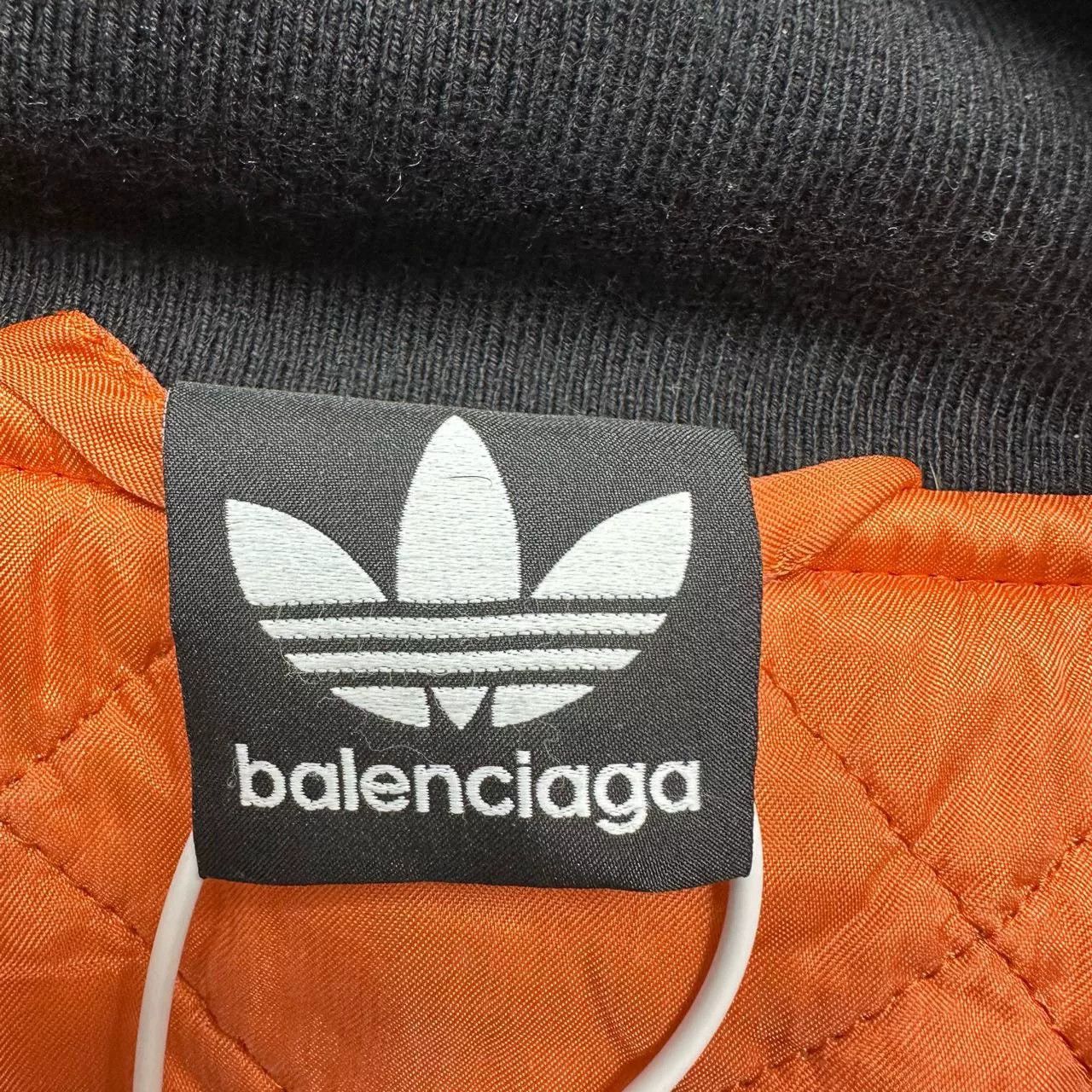 Balenciaga Balenciaga x Adidas Bomber Jacket Size US L / EU 52-54 / 3 - 3 Thumbnail