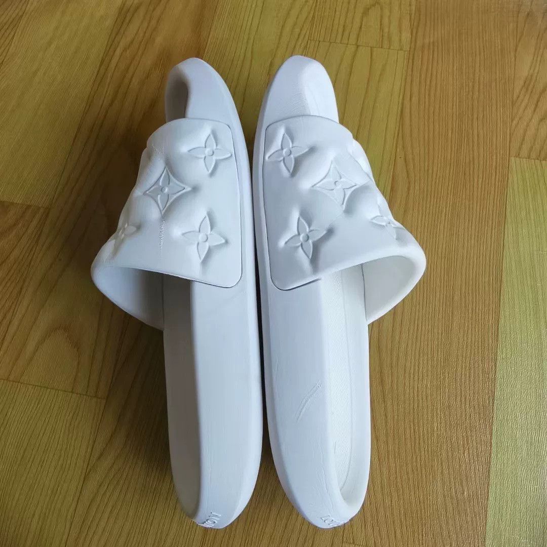 Louis Vuitton Louis Vuitton Embossed Monogram Slippers Size US 8 / EU 41 - 2 Thumbnail