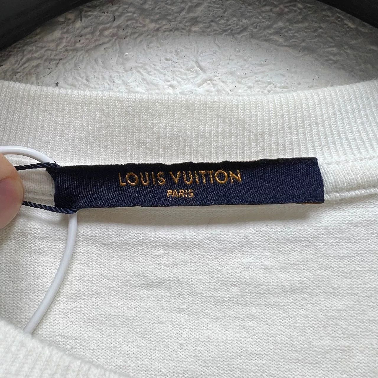 Louis Vuitton Louis Vuitton White Chest Piano Logo Tee Size US L / EU 52-54 / 3 - 3 Thumbnail