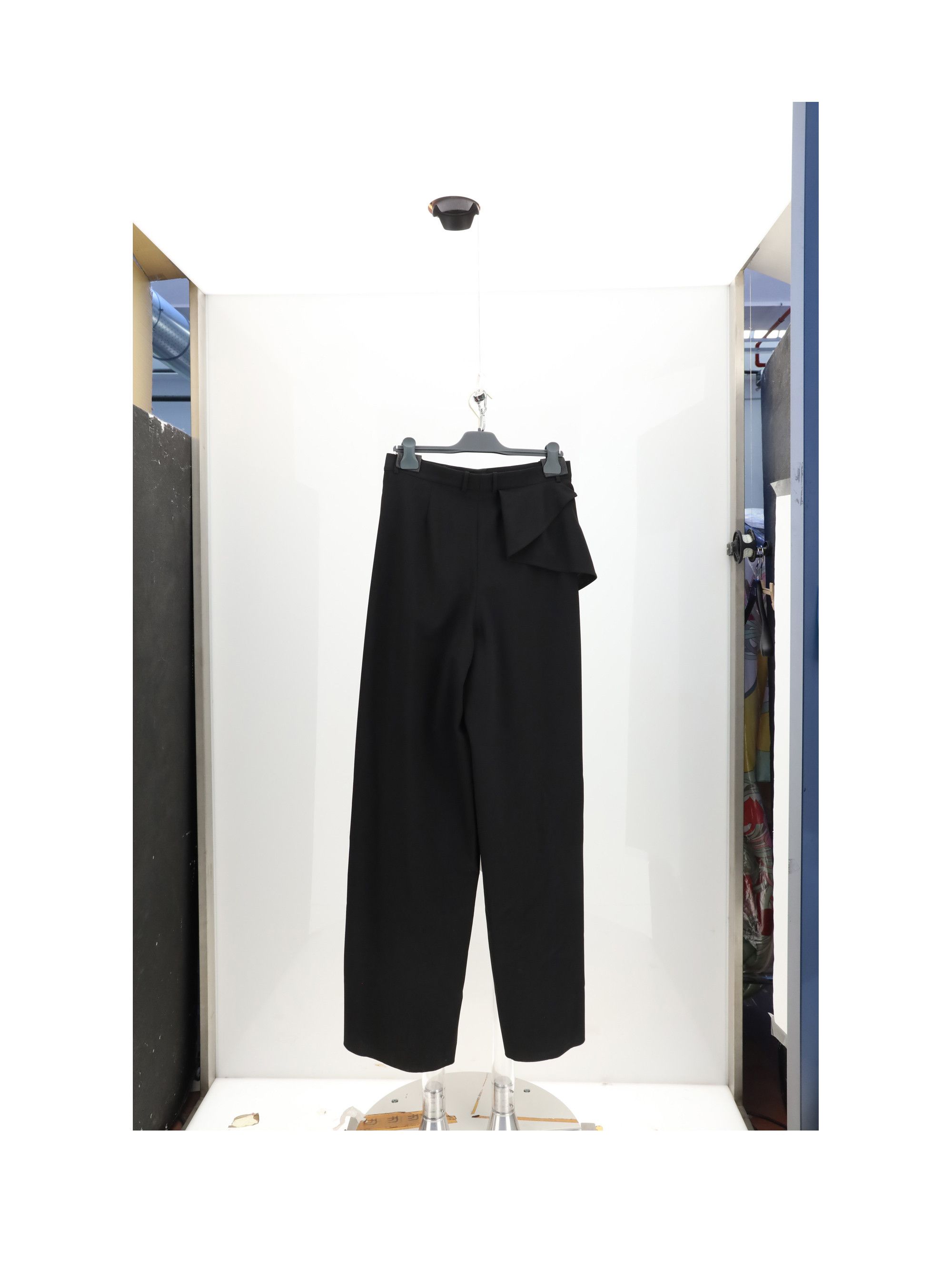 Dior RUFFLE PANTA NERO Size 28" / US 6 / IT 42 - 2 Thumbnail