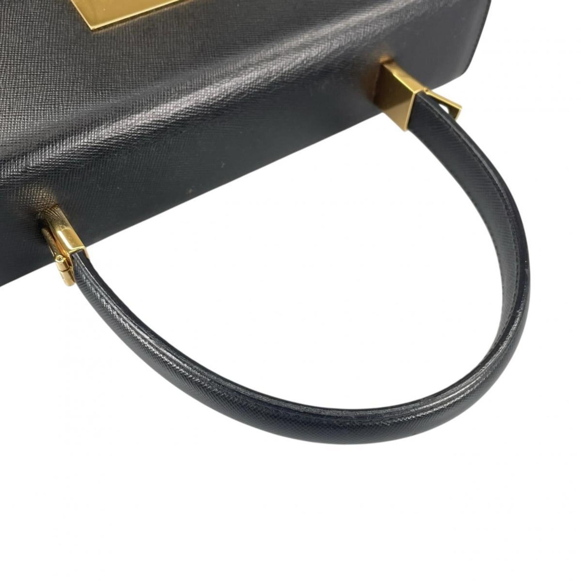 Salvatore Ferragamo Salvatore Ferragamo handbag/shoulder bag, Gancini design, leather, black. Size ONE SIZE - 6 Thumbnail