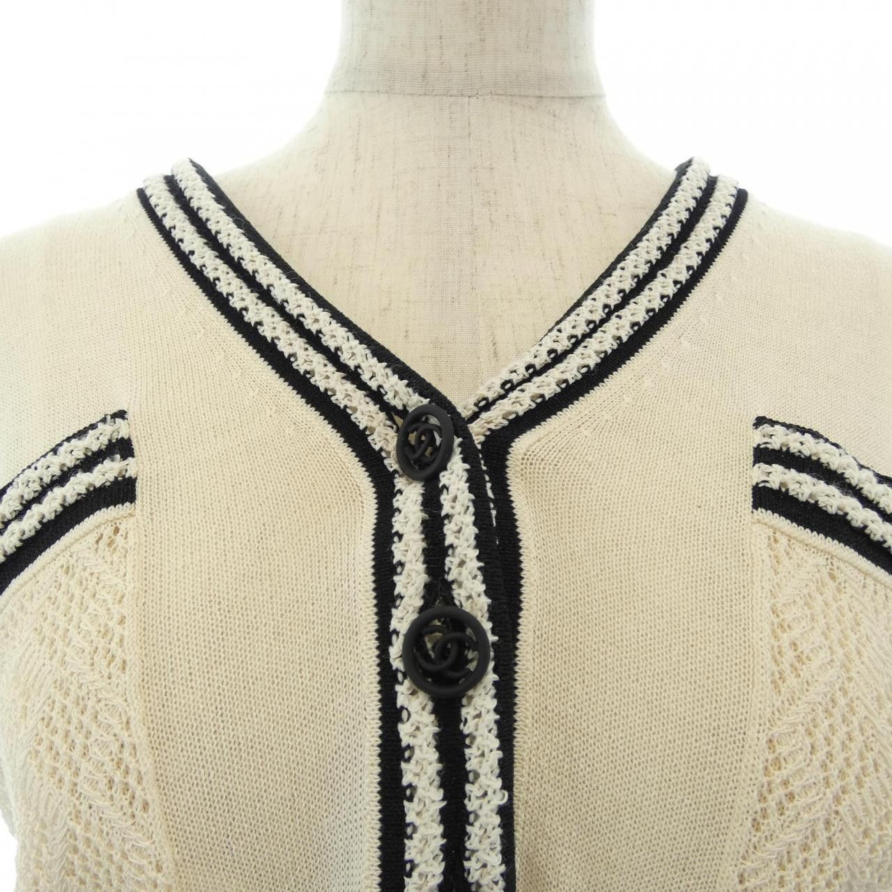 Chanel Chanel Chanel Dress Textile Dresses P60682K46437 DUTY FREE for USA Size ONE SIZE - 5 Thumbnail
