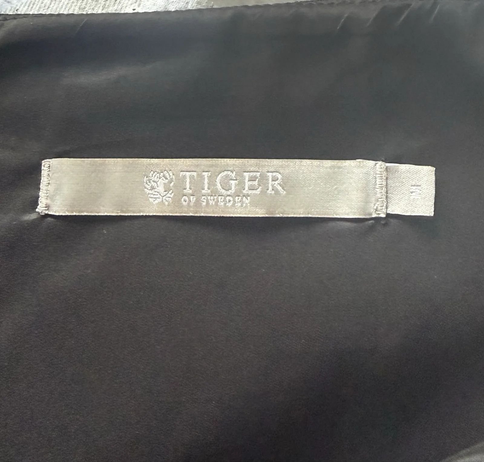 Tiger of Sweden Tiger of Sweden Noor Skirt Size 28" / US 6 / IT 42 - 2 Thumbnail