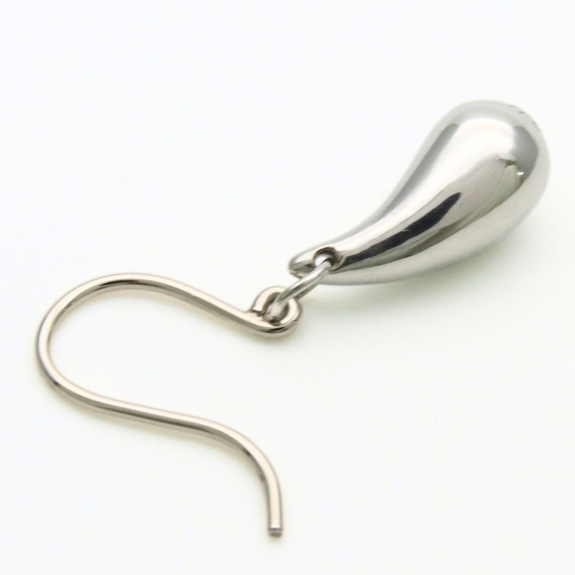 Tiffany & Co. Tiffany & Co. Teardrop Earrings, Sterling Silver 925, Hook Elsa Peretti Design, Women's. Size ONE SIZE - 7 Thumbnail