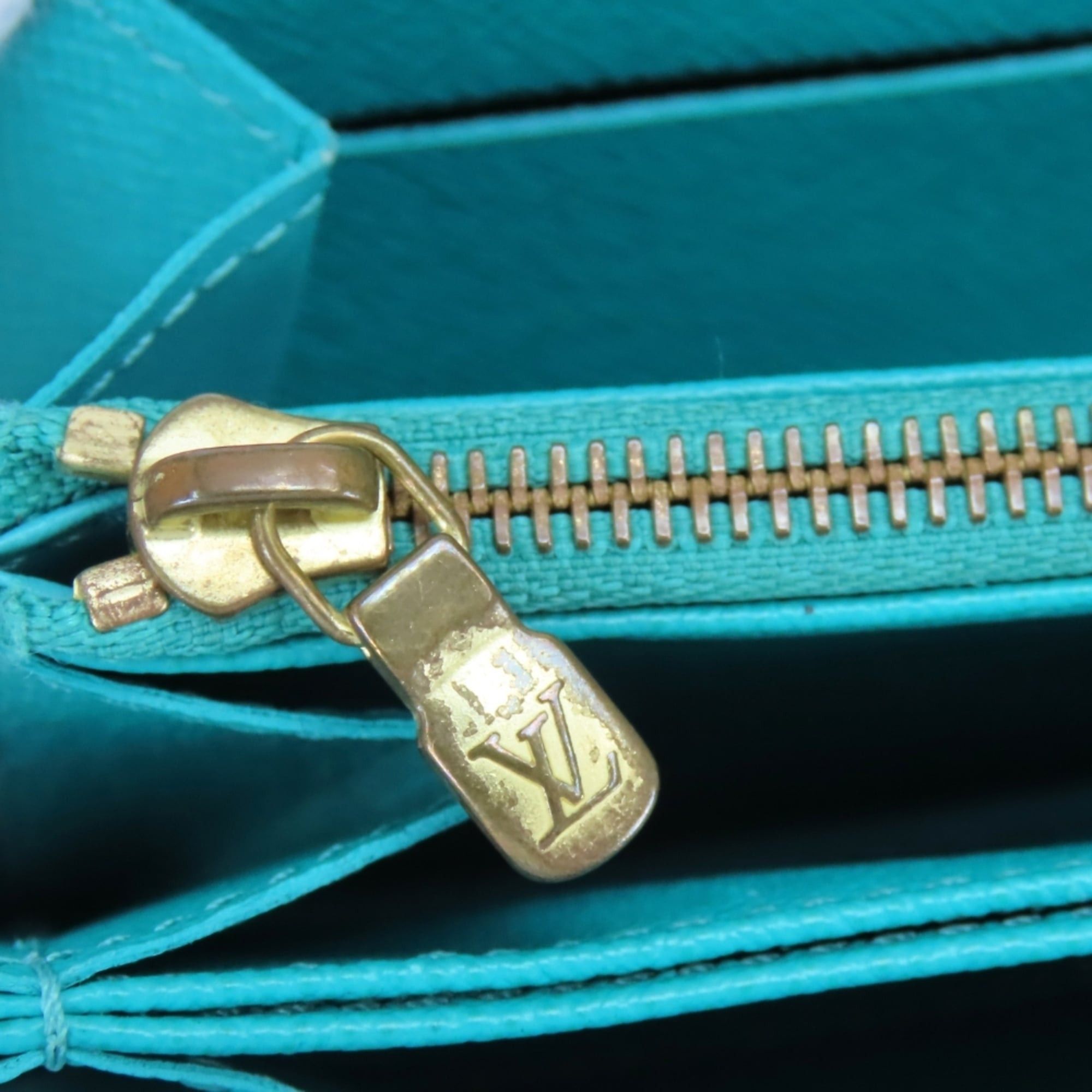 Louis Vuitton Louis Vuitton Zippy Wallet M60928 Monogram Turquoise Brown V-line Long for Women LOUIS VUITTON Size ONE SIZE - 17 Thumbnail