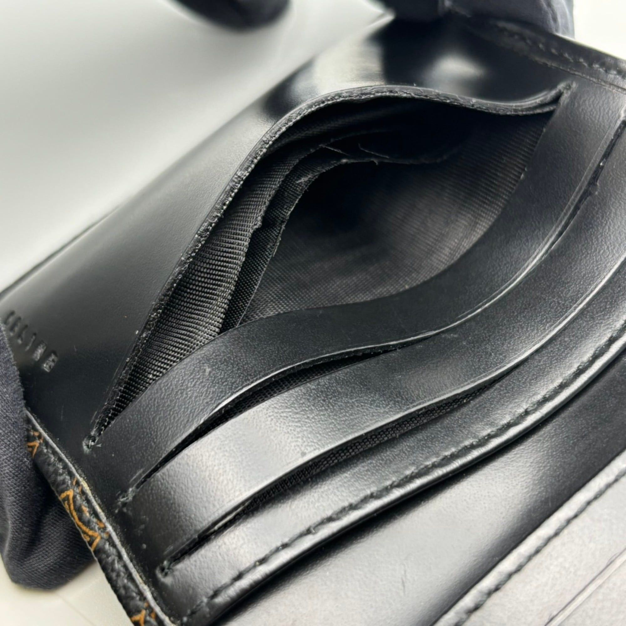 Celine Celine trifold wallet, Macadam leather, brown and black, compact wallet for women. Size ONE SIZE - 16 Thumbnail