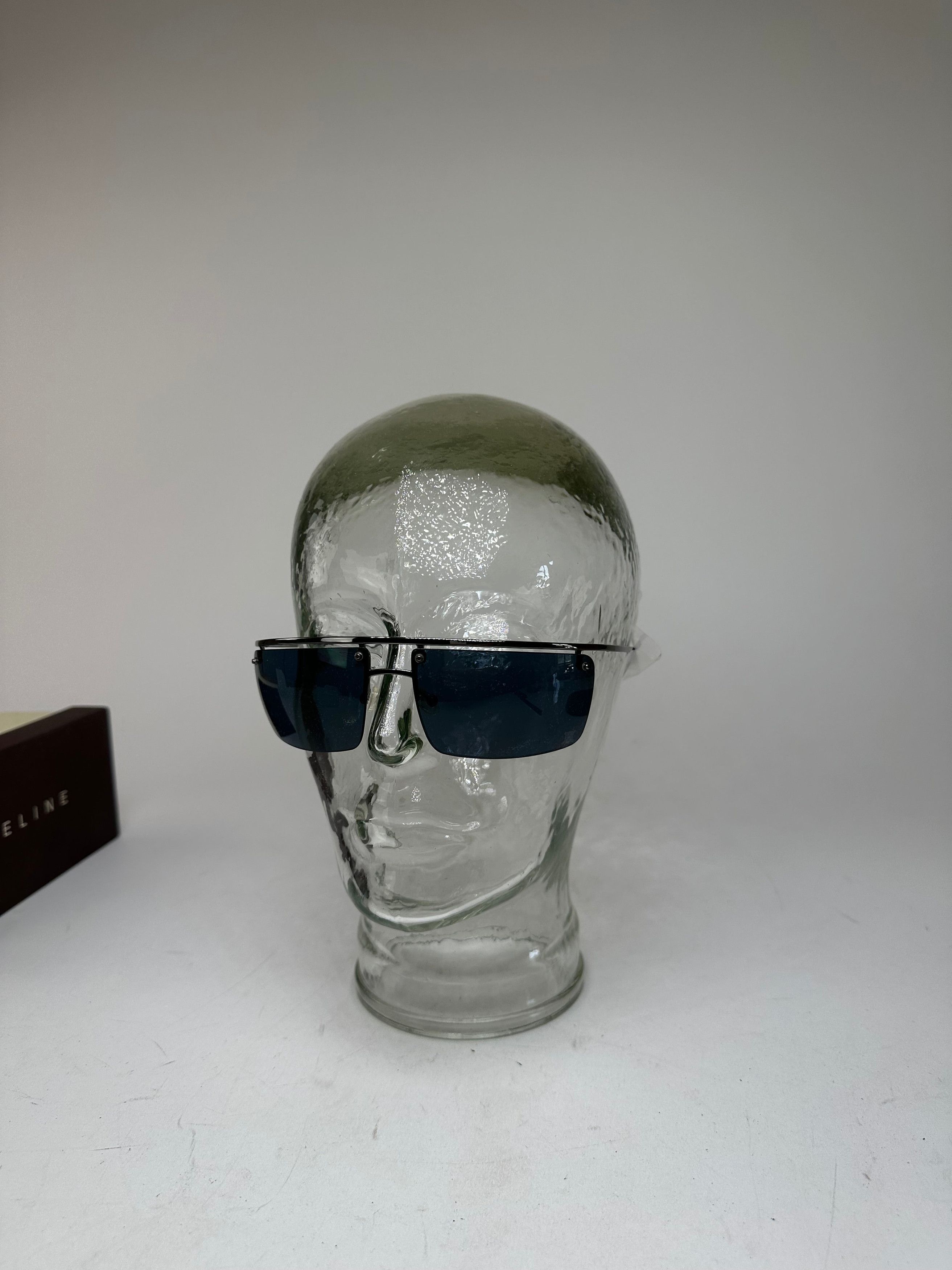 Celine Vintage Paris Rimless Sunglasses Silver Blue Size ONE SIZE - 10 Thumbnail