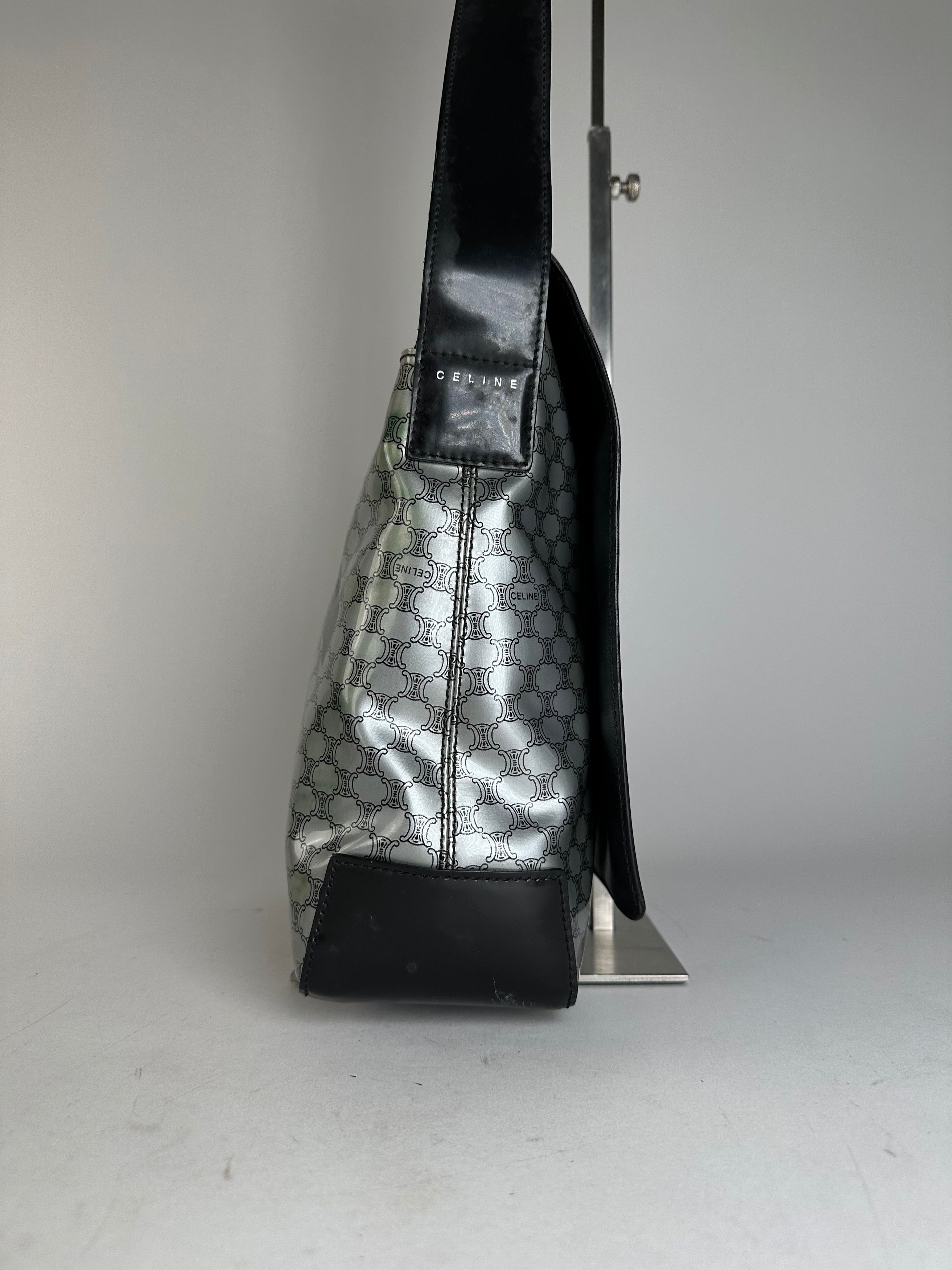 Celine Vintage Paris Triomphe Monogram Patent Leather Shoulder Bag Size ONE SIZE - 5 Thumbnail