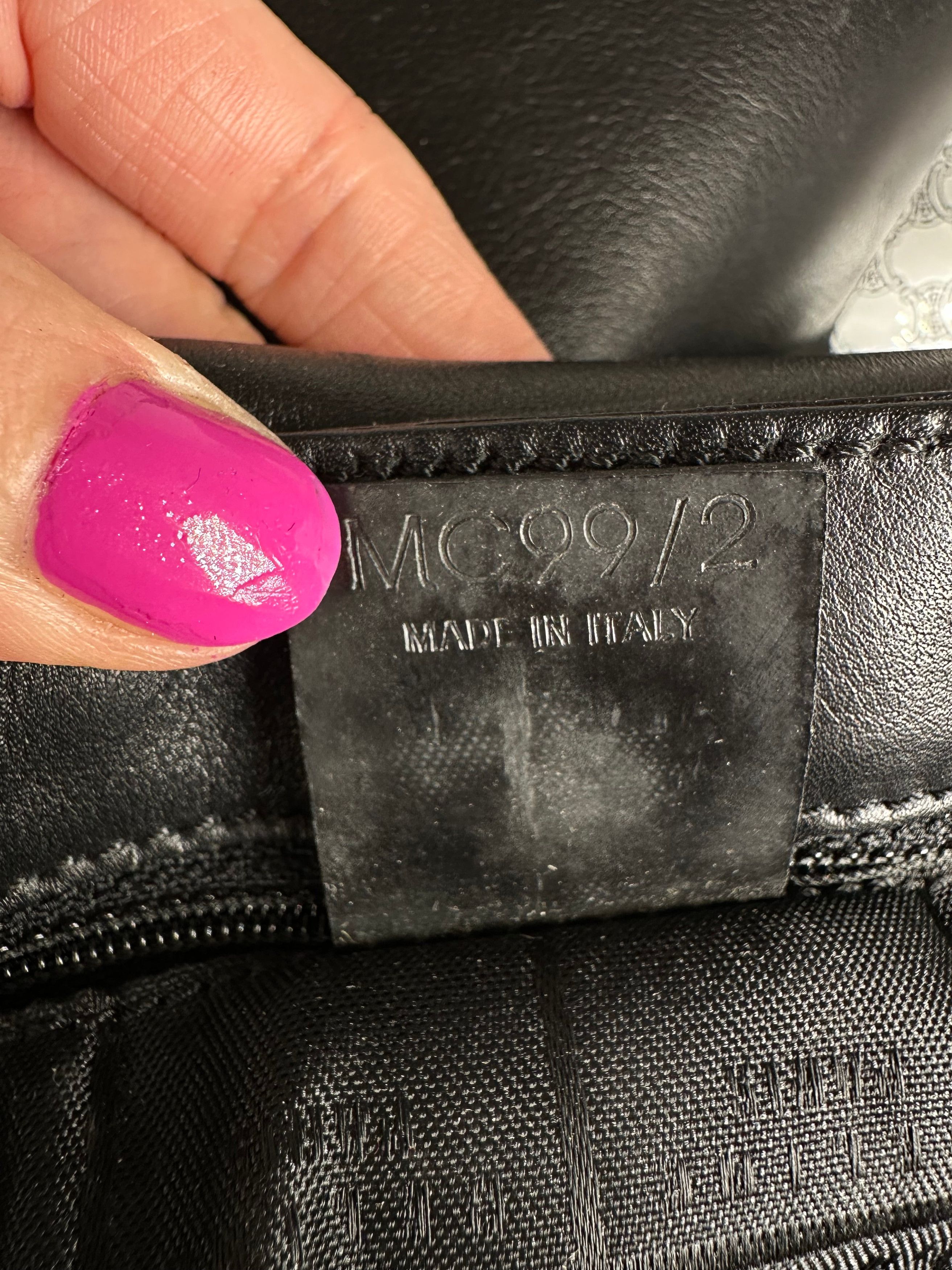 Celine Vintage Paris Triomphe Monogram Patent Leather Shoulder Bag Size ONE SIZE - 11 Thumbnail