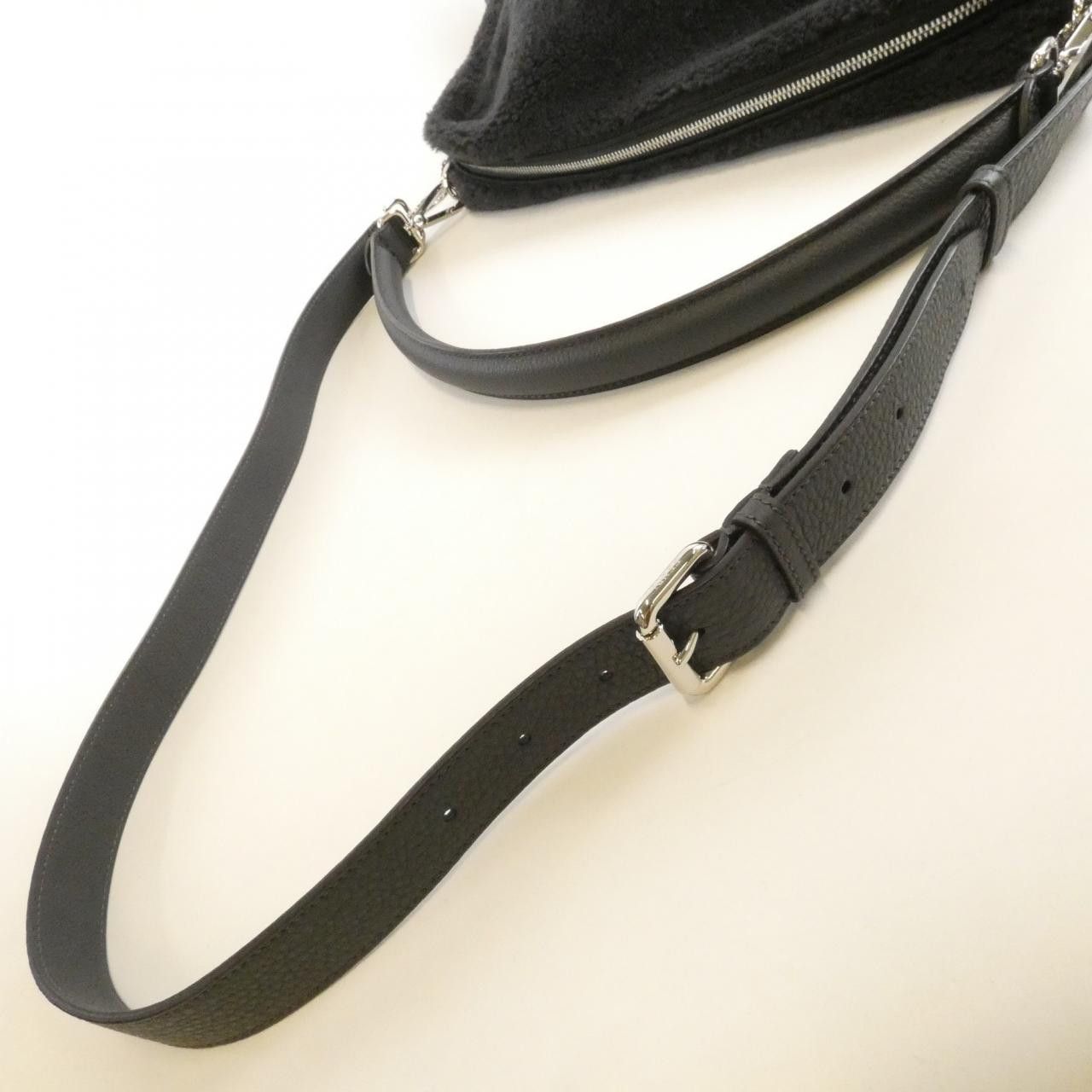 Fendi Fendi Fendi FENDI LUI LARGE Lamb Shearling Shoulder Bag Fur Shoulder Bag 7VA667AVV1 DUTY FREE for USA Size ONE SIZE - 6 Thumbnail