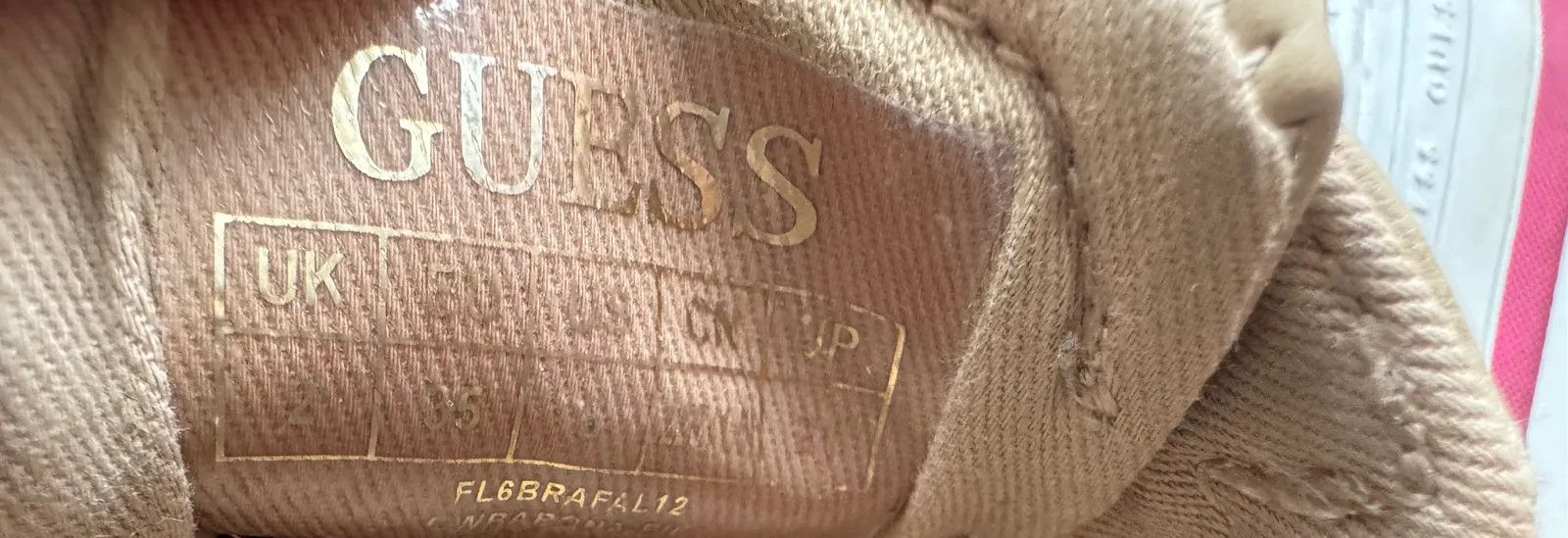 Guess Guess Sneakers Size US 5 / IT 35 - 3 Thumbnail