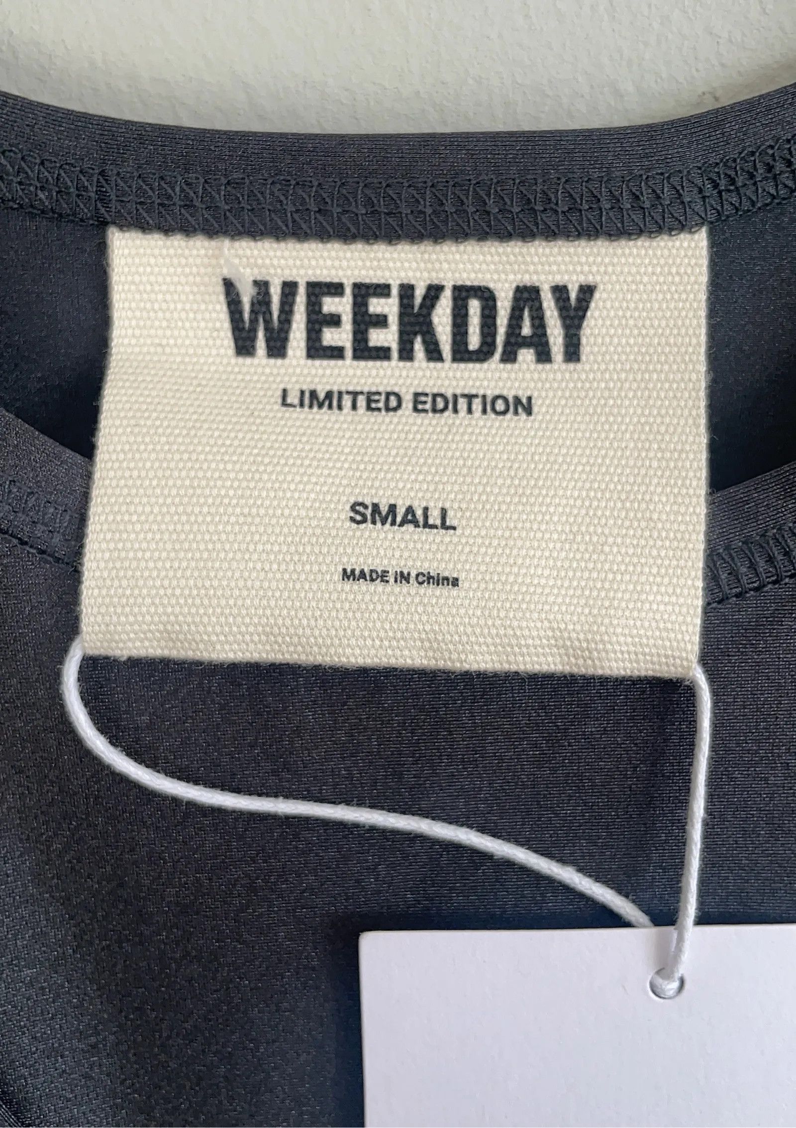 Weekday Weekday Limited Edition Top Size S / US 4 / IT 40 - 2 Thumbnail