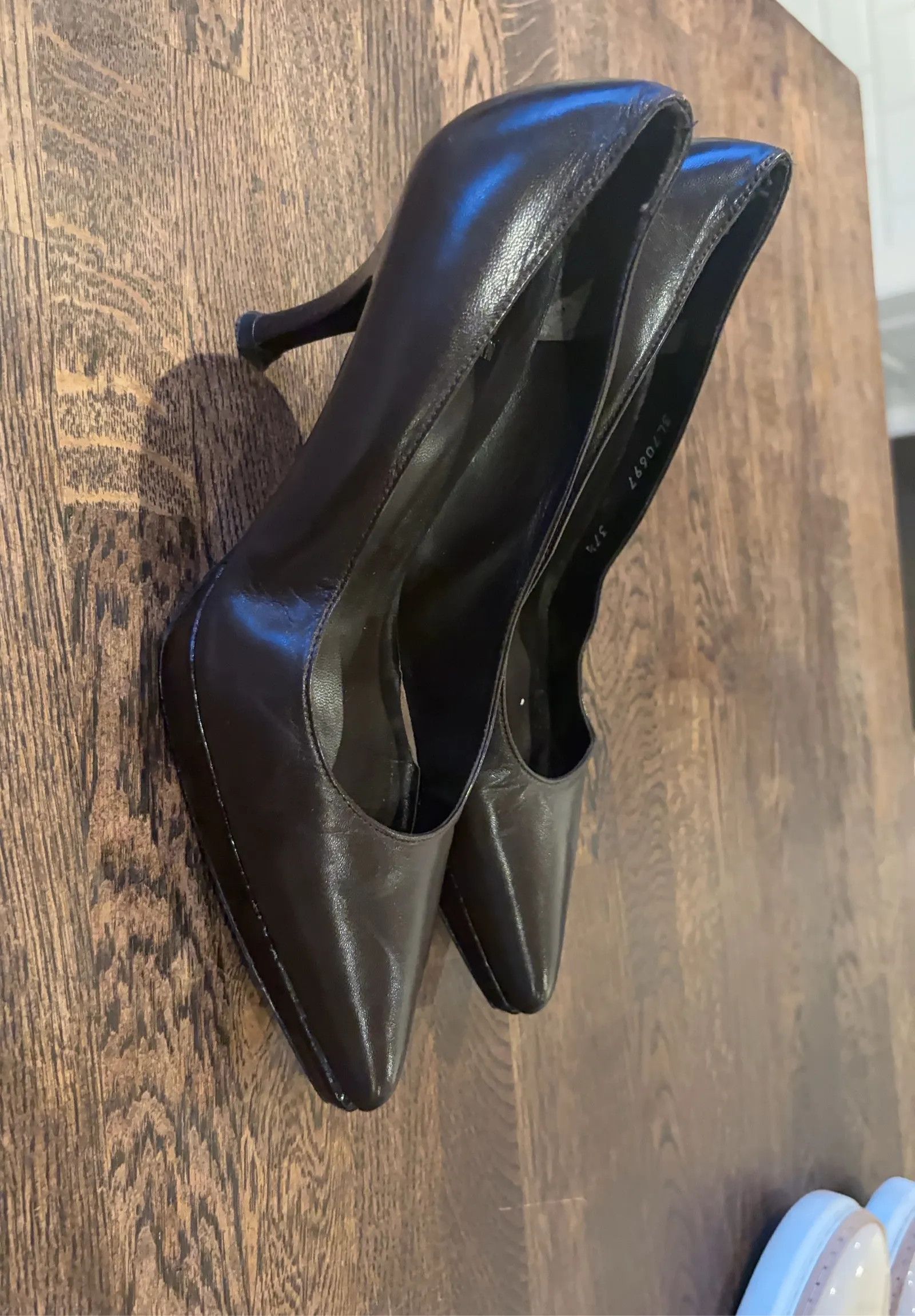 Stuart Weitzman Stuart Weitzman Heels Size US 7.5 / IT 37.5 - 5 Thumbnail