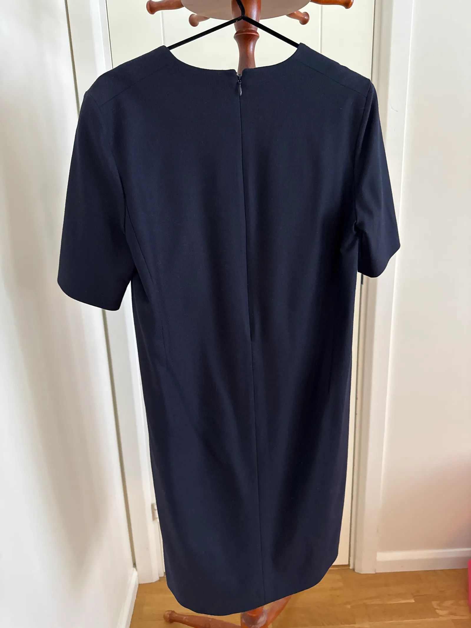 Cos Cos Dress Size XS / US 0-2 / IT 36-38 - 2 Thumbnail