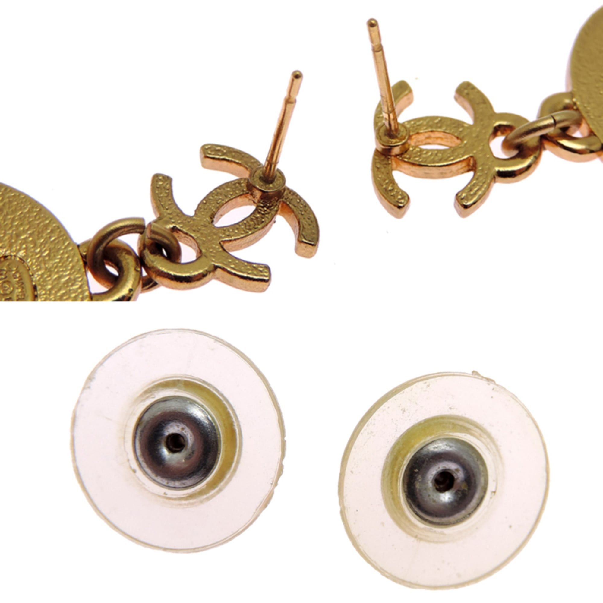 Chanel Chanel Star Stud Earrings for Women (GP) Size ONE SIZE - 7 Thumbnail