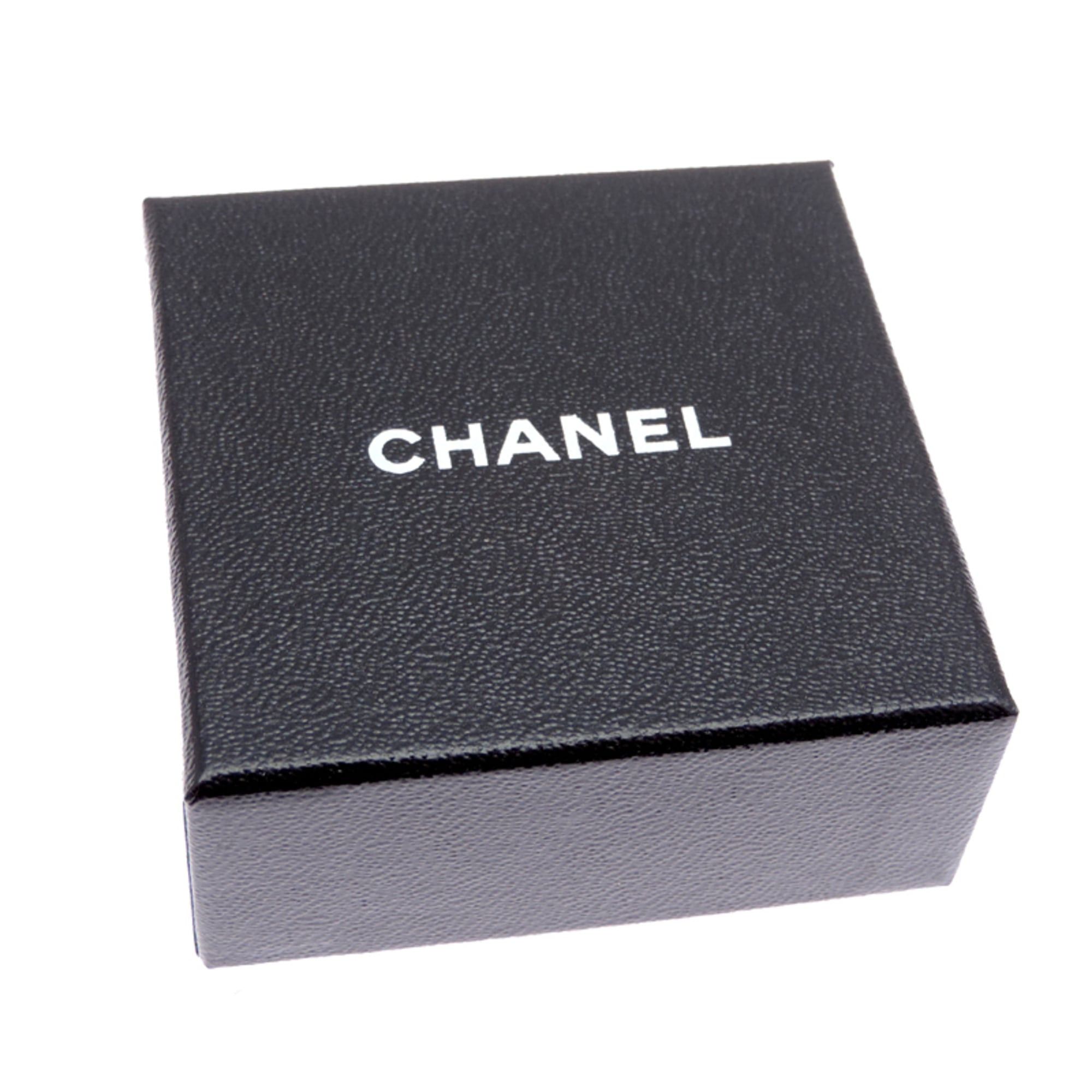 Chanel Chanel Star Stud Earrings for Women (GP) Size ONE SIZE - 9 Thumbnail