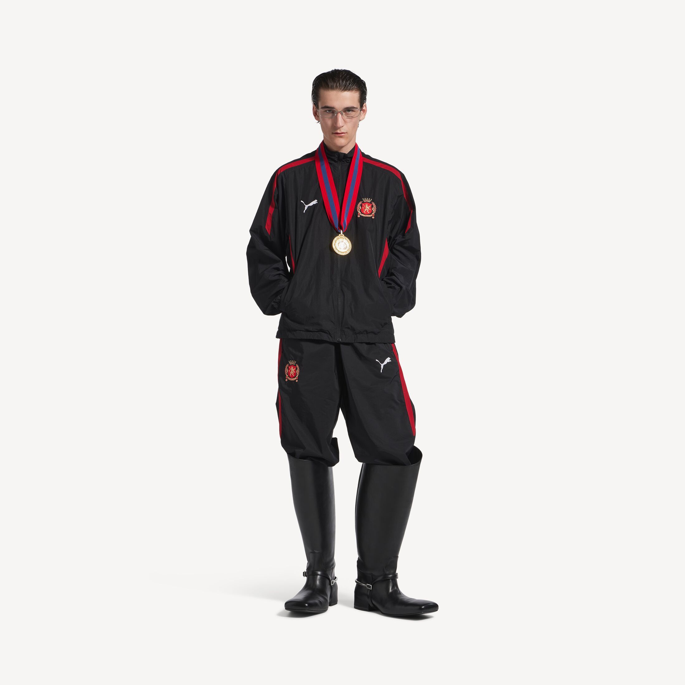 Balenciaga PUMA TRACKSUIT JACKET IN BLACK/RED Size US L / EU 52-54 / 3 - 3 Thumbnail