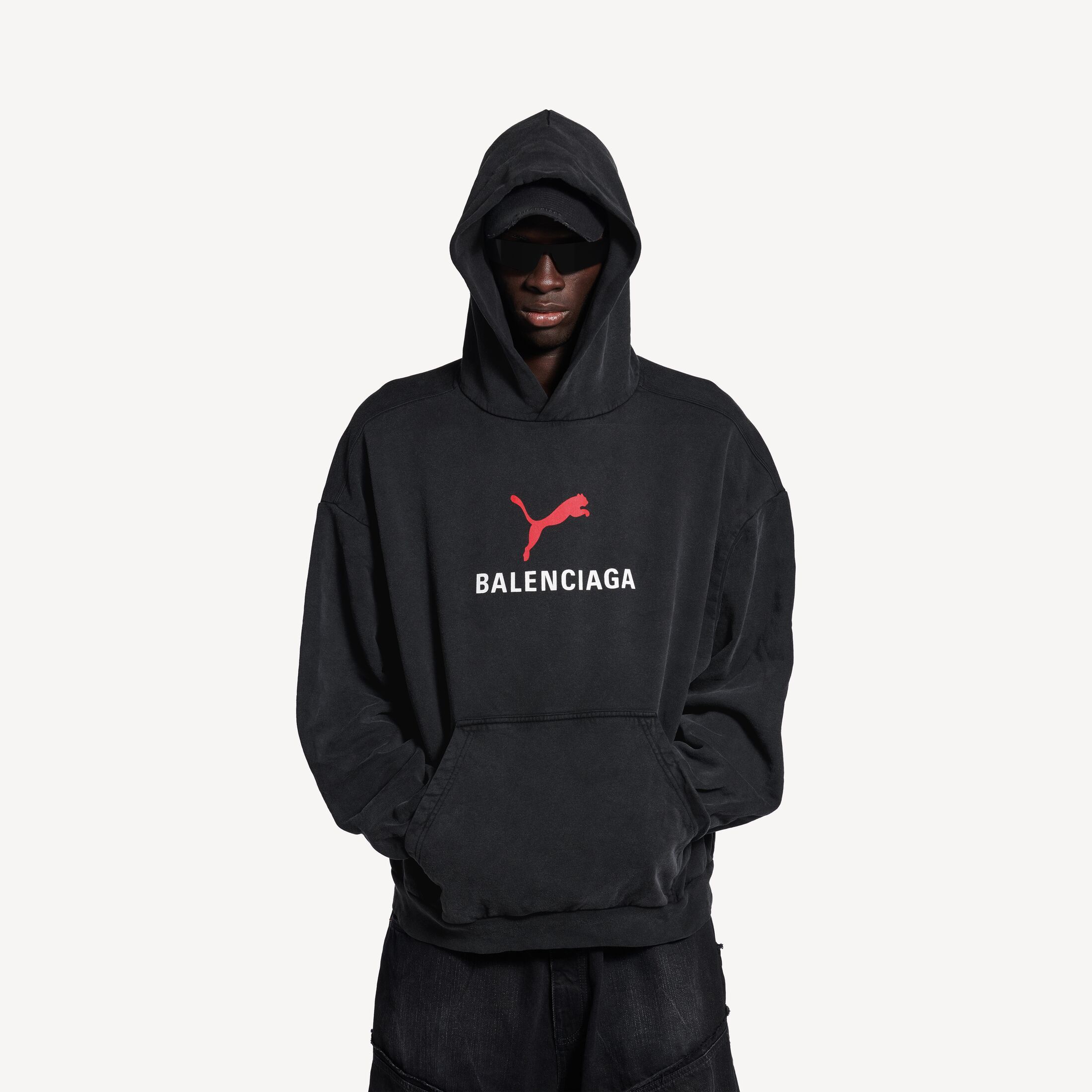 Balenciaga × Puma PUMA MEDIUM FIT HOODIE IN BLACK FADED Size US XL / EU 56 / 4 - 6 Thumbnail