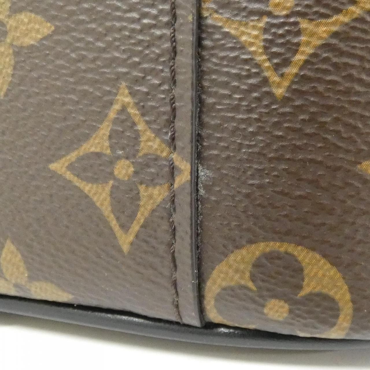 Louis Vuitton Louis Vuitton Louis Vuitton Monogram Shoulder Bag Textile Vanity Bag M45165 DUTY FREE for USA Size ONE SIZE - 6 Thumbnail