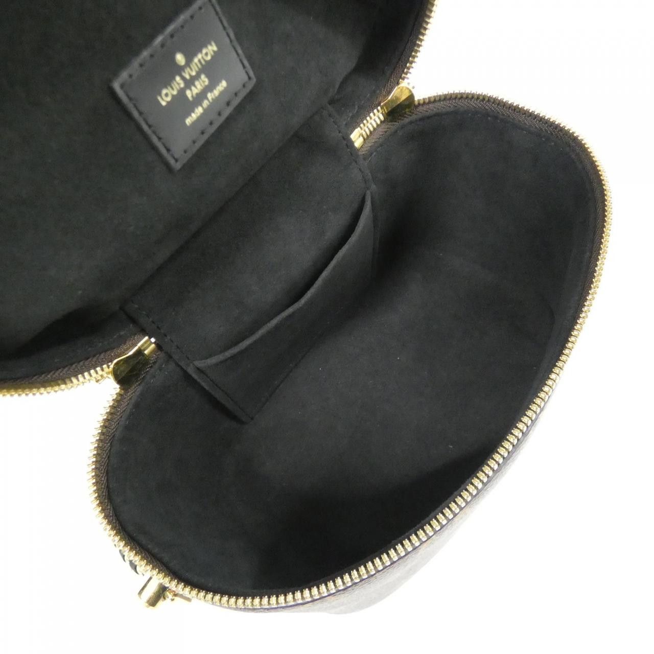 Louis Vuitton Louis Vuitton Louis Vuitton Monogram Shoulder Bag Textile Vanity Bag M45165 DUTY FREE for USA Size ONE SIZE - 10 Thumbnail