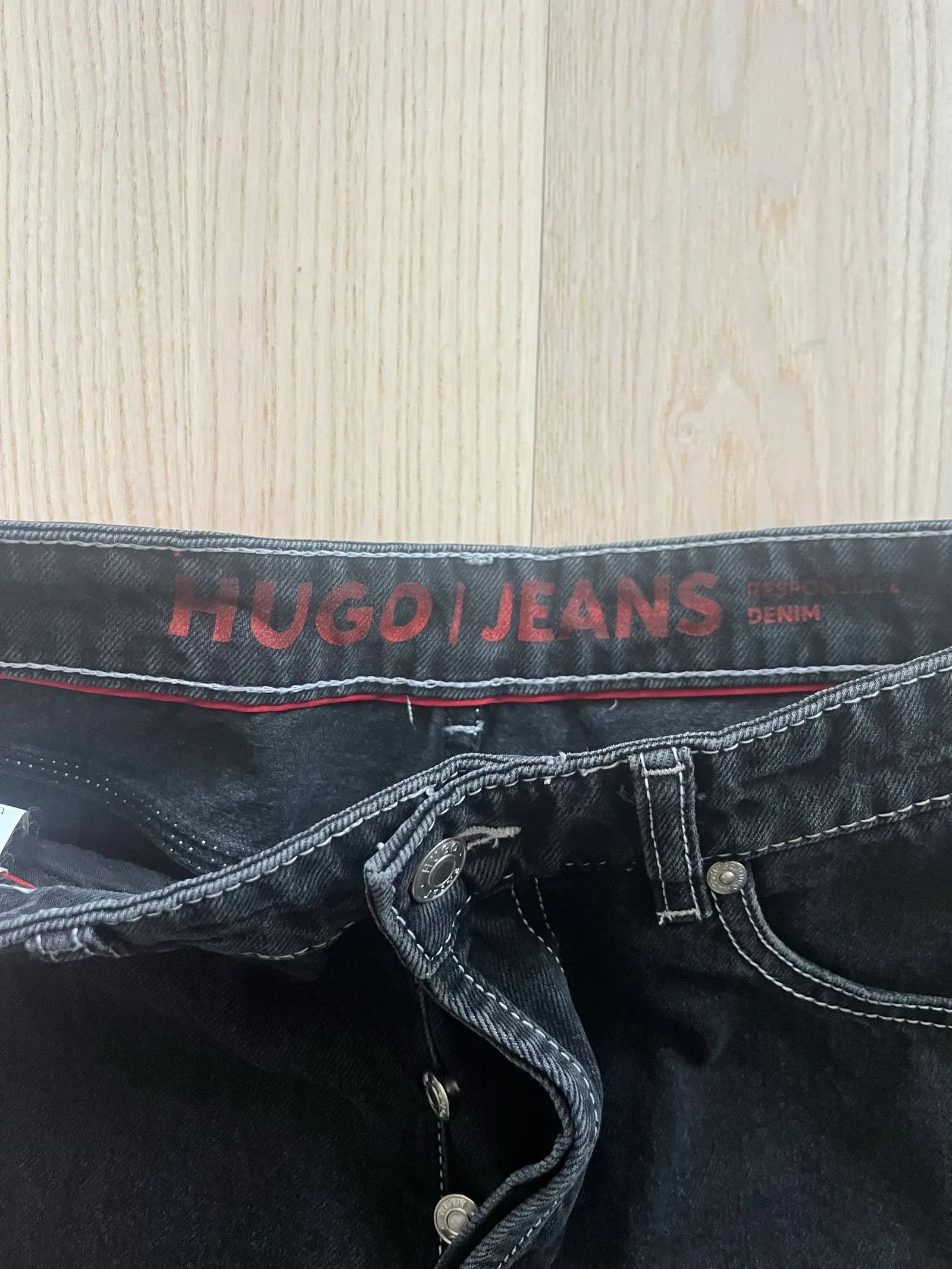 Hugo Boss Hugo Boss Jeans Size 28" / US 6 / IT 42 - 2 Thumbnail